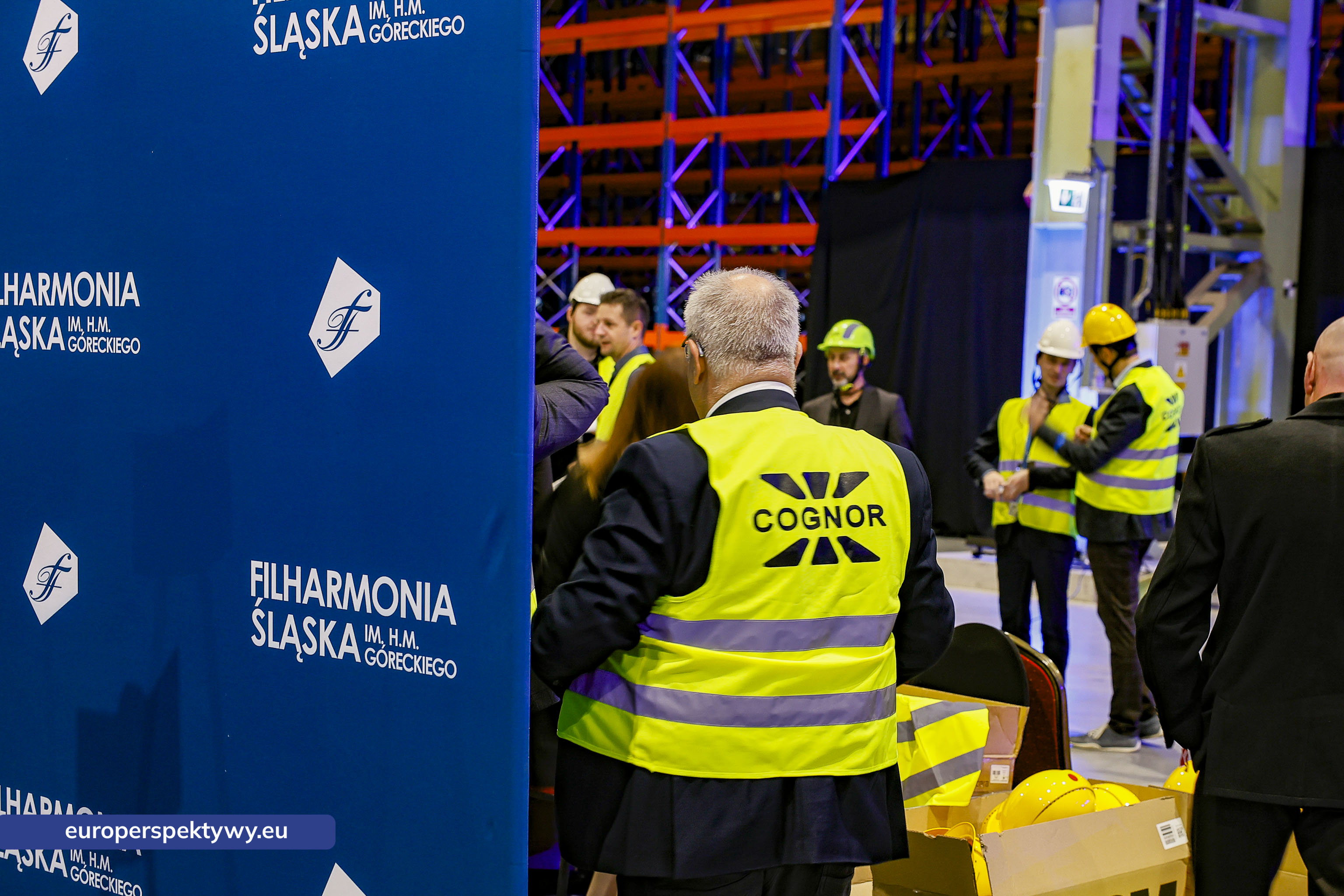 Europerspektywy Nowoczesna walcownia Cognor SA Oddział Ferrostal w Siemianowicach Śląskich już otwarta