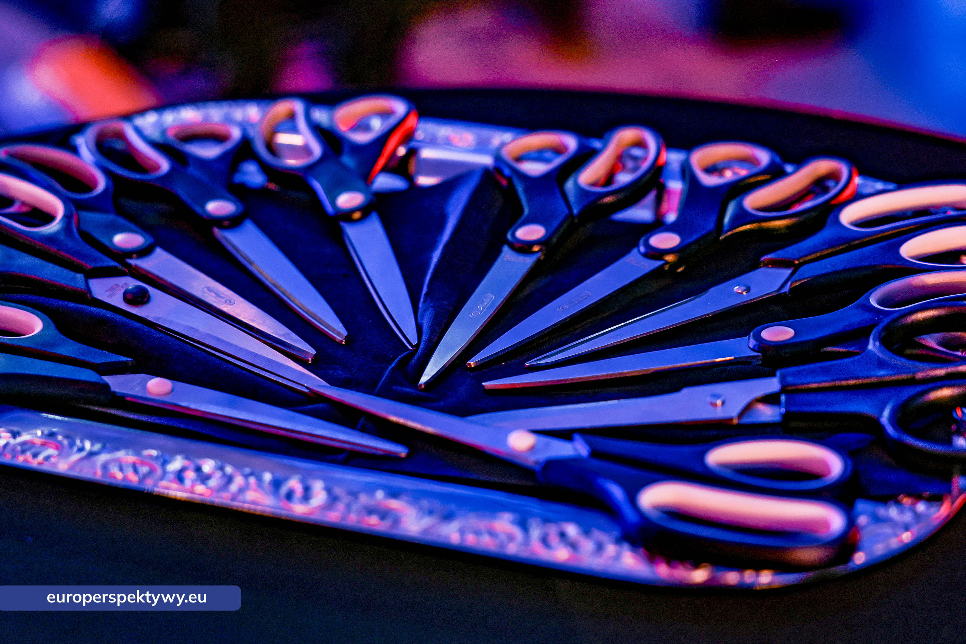 Europerspektywy Nowoczesna walcownia Cognor SA Oddział Ferrostal w Siemianowicach Śląskich już otwarta