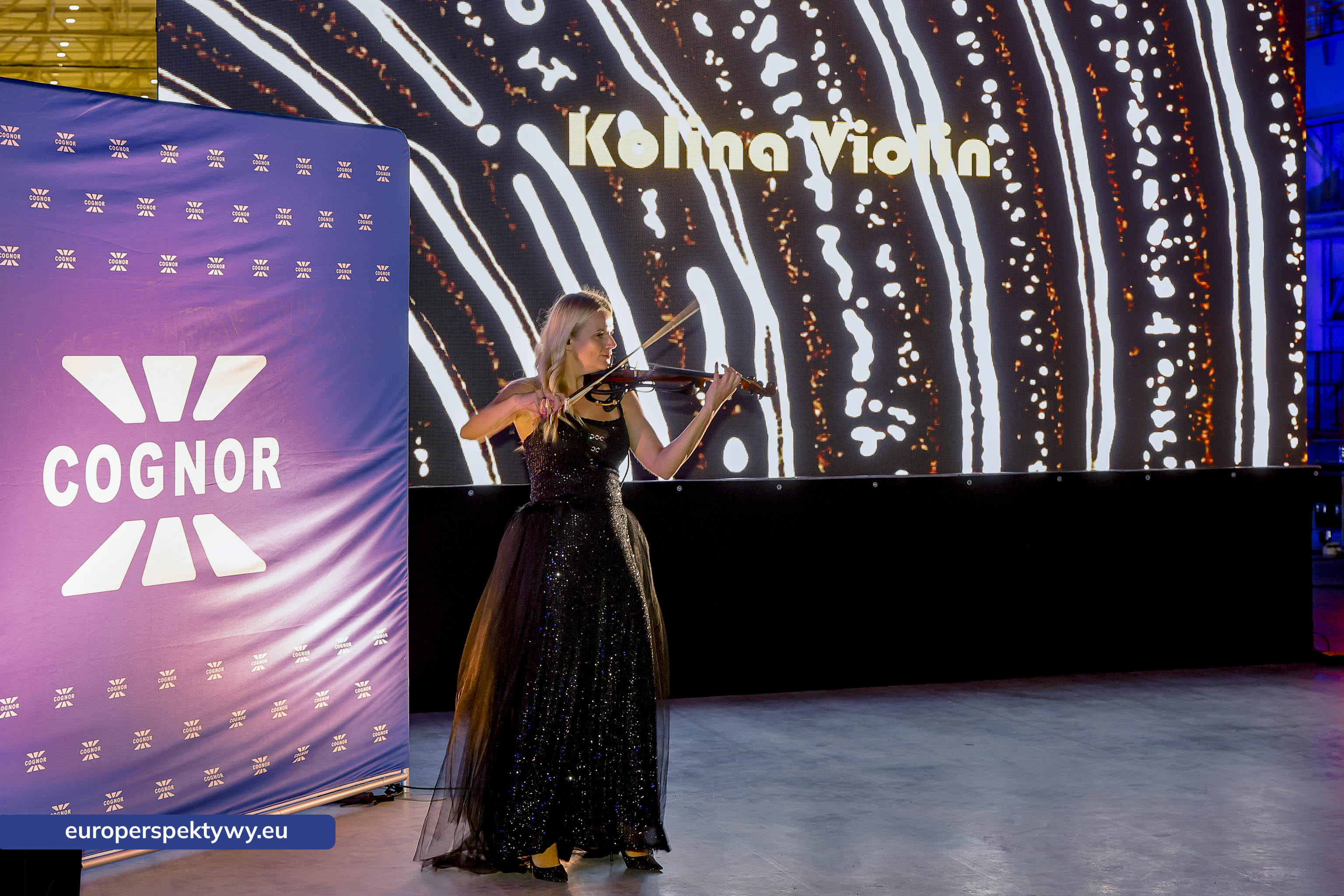 Europerspektywy Nowoczesna walcownia Cognor SA Oddział Ferrostal w Siemianowicach Śląskich już otwarta