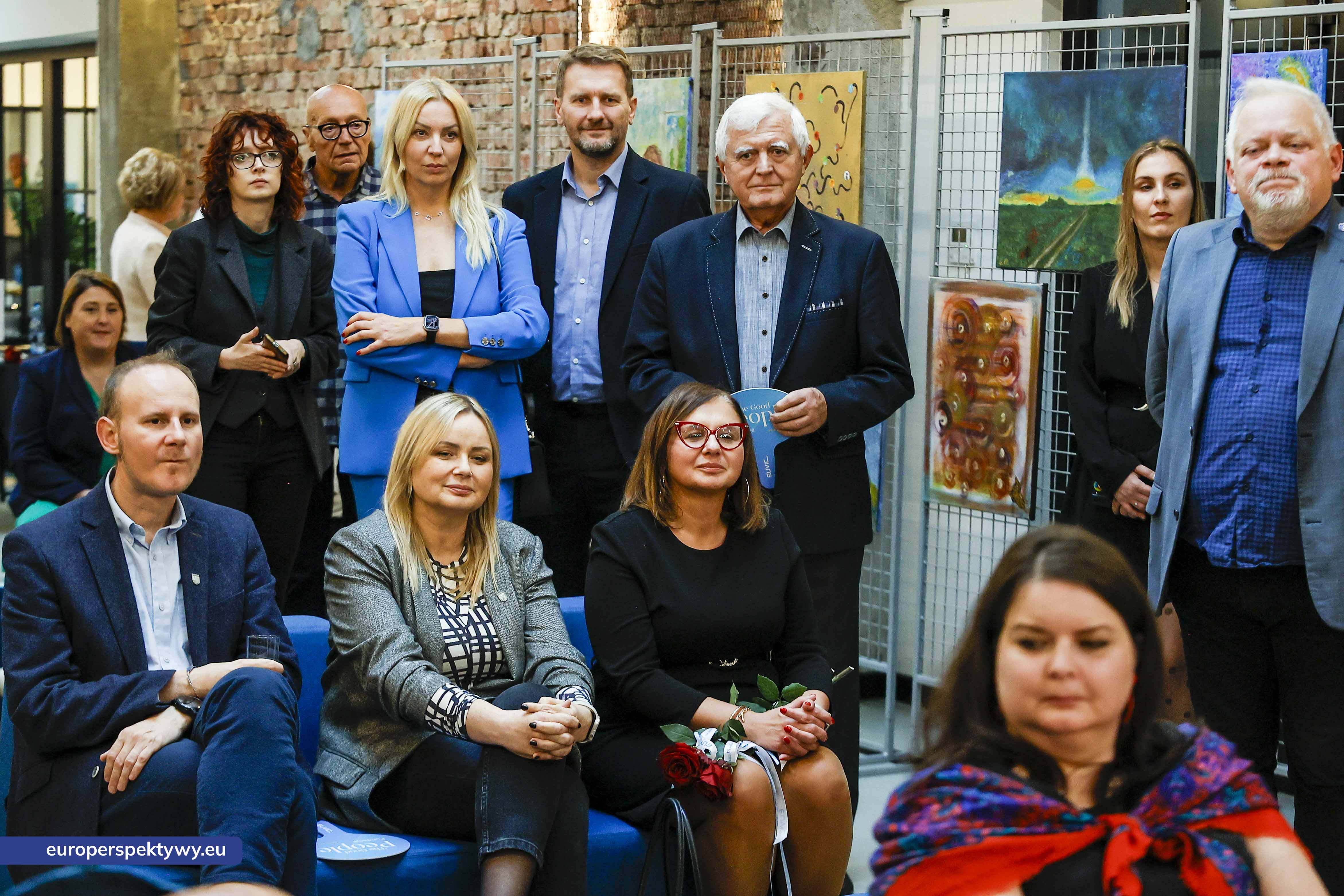 Europerspektywy Aukcja charytatywna „Wszyscy Mamy Kota” w Euvic – biznes, sztuka i dobro dla gliwickiego schroniska