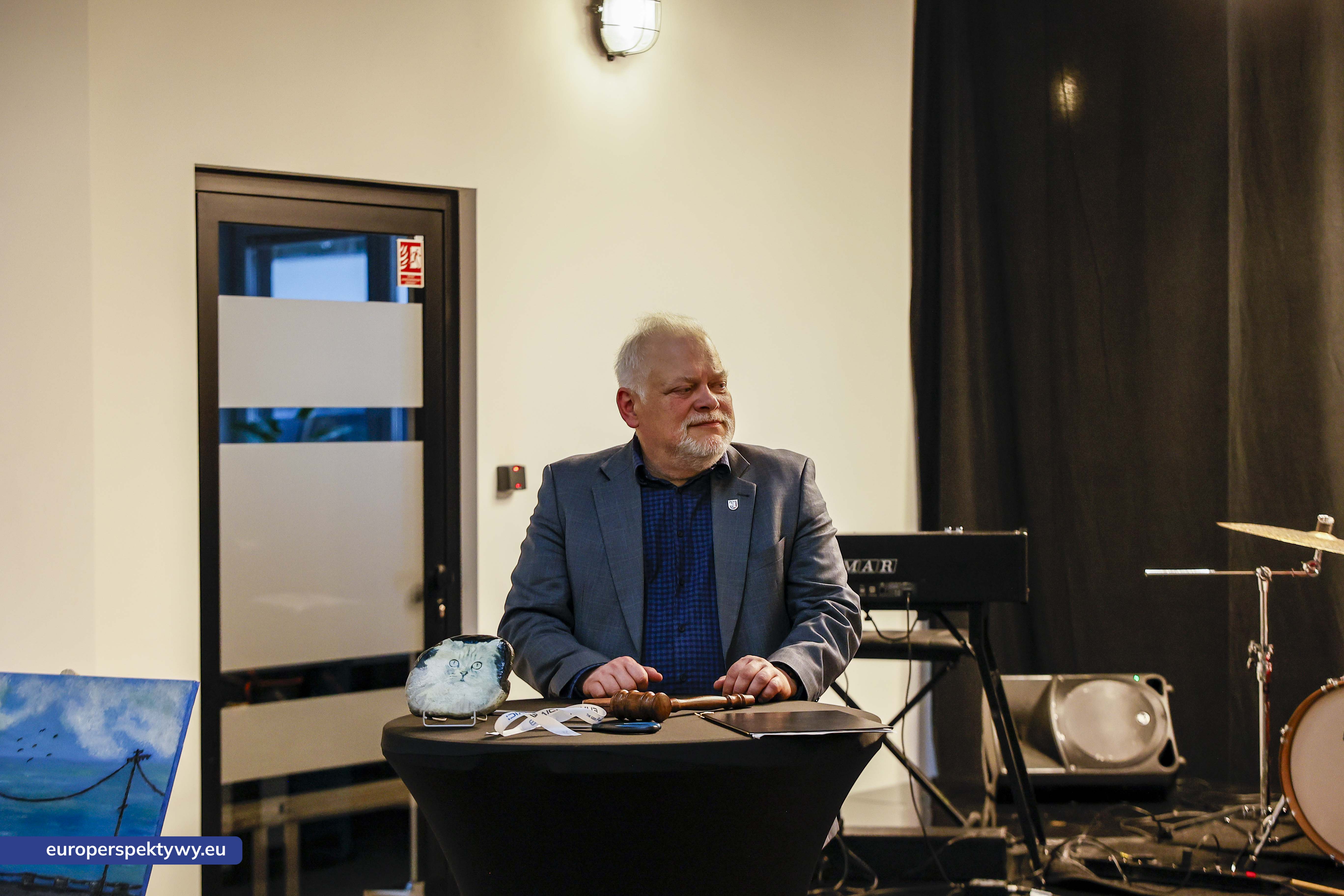 Europerspektywy Aukcja charytatywna „Wszyscy Mamy Kota” w Euvic – biznes, sztuka i dobro dla gliwickiego schroniska