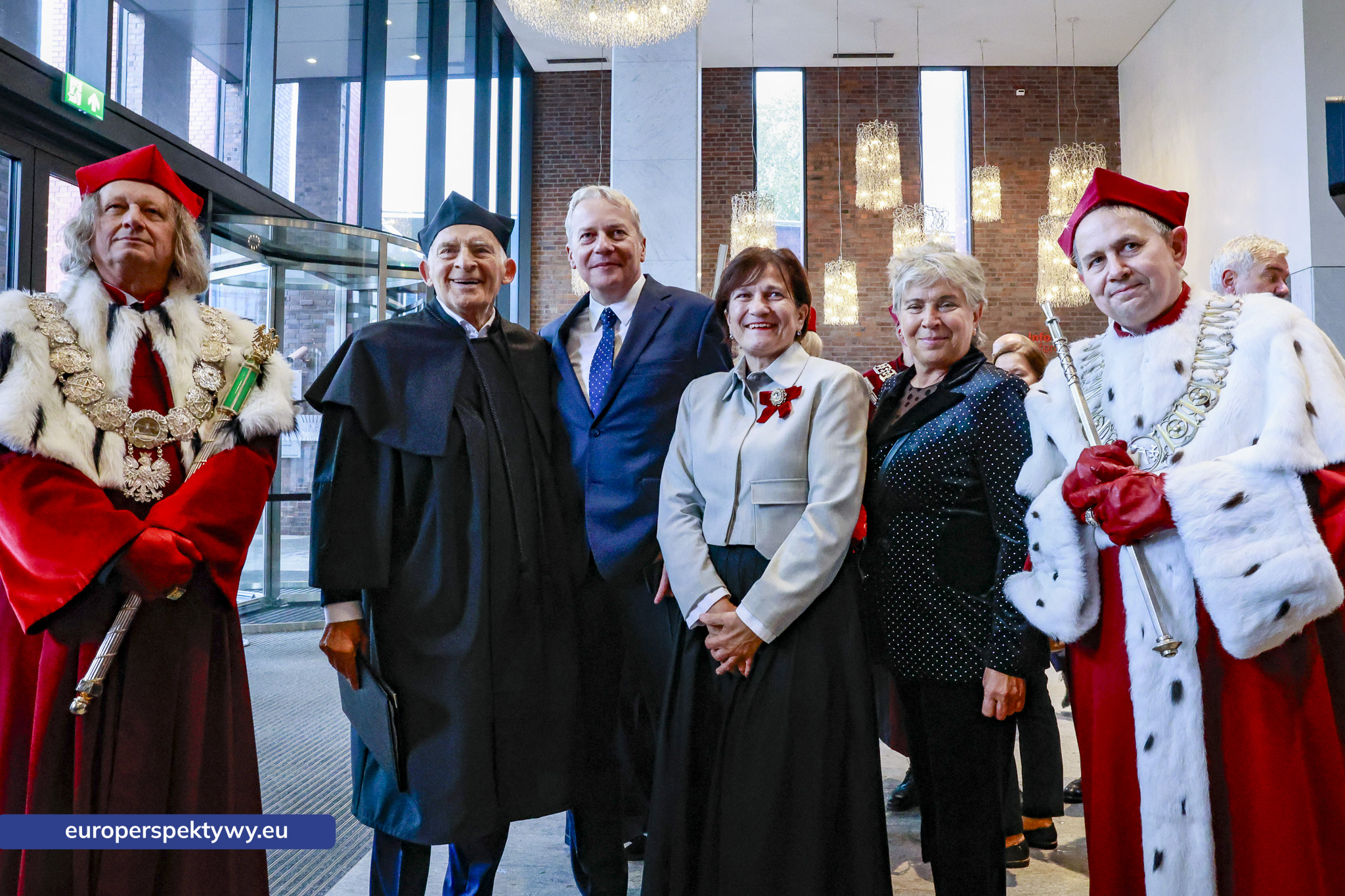 Międzyuczelniana Inauguracja Roku Akademickiego 2025 Europerspektywy Międzyuczelniana Inauguracja Roku Akademickiego 2025/2026 w Katowicach