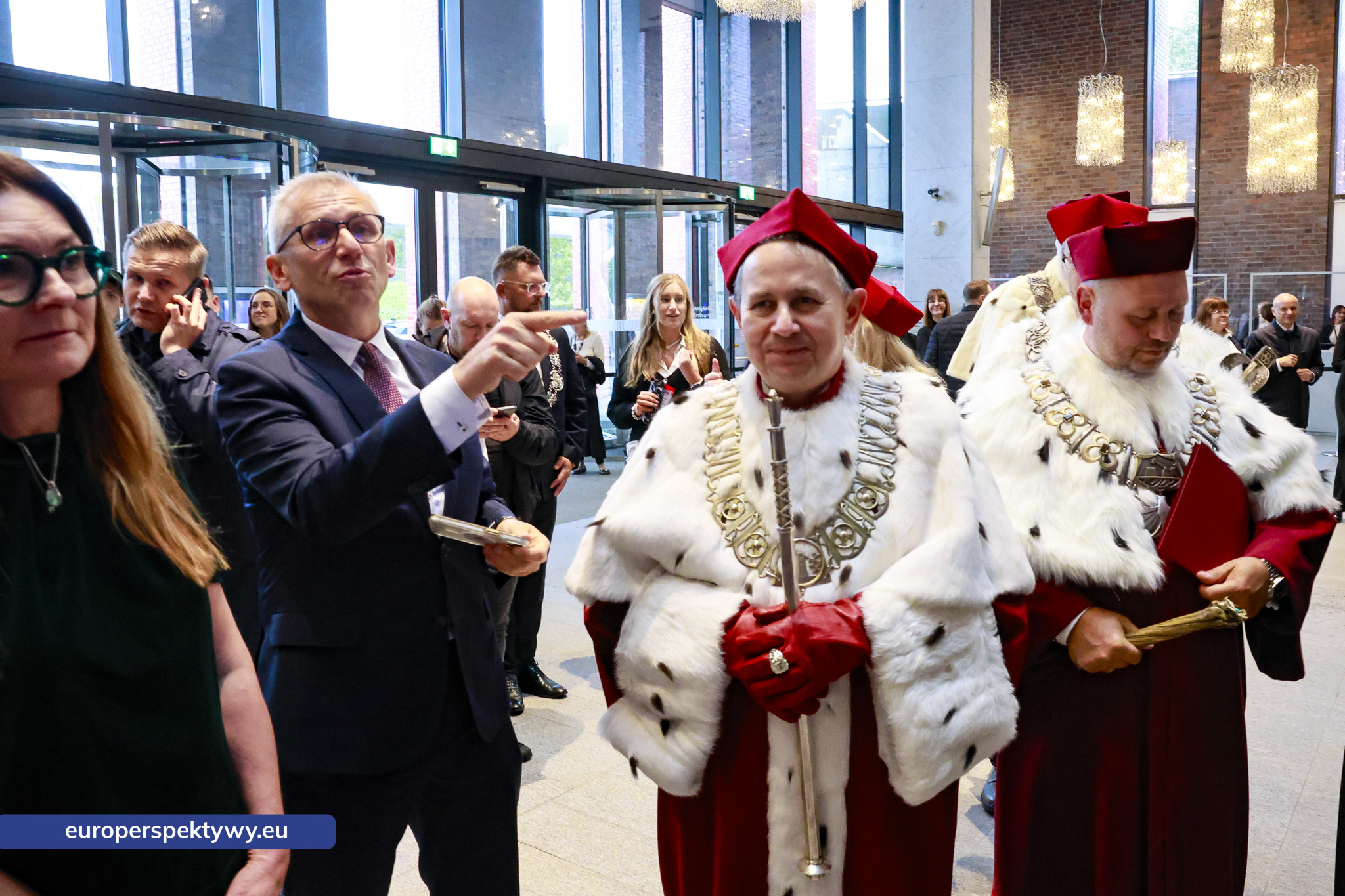 Międzyuczelniana Inauguracja Roku Akademickiego 2025 Europerspektywy Międzyuczelniana Inauguracja Roku Akademickiego 2025/2026 w Katowicach