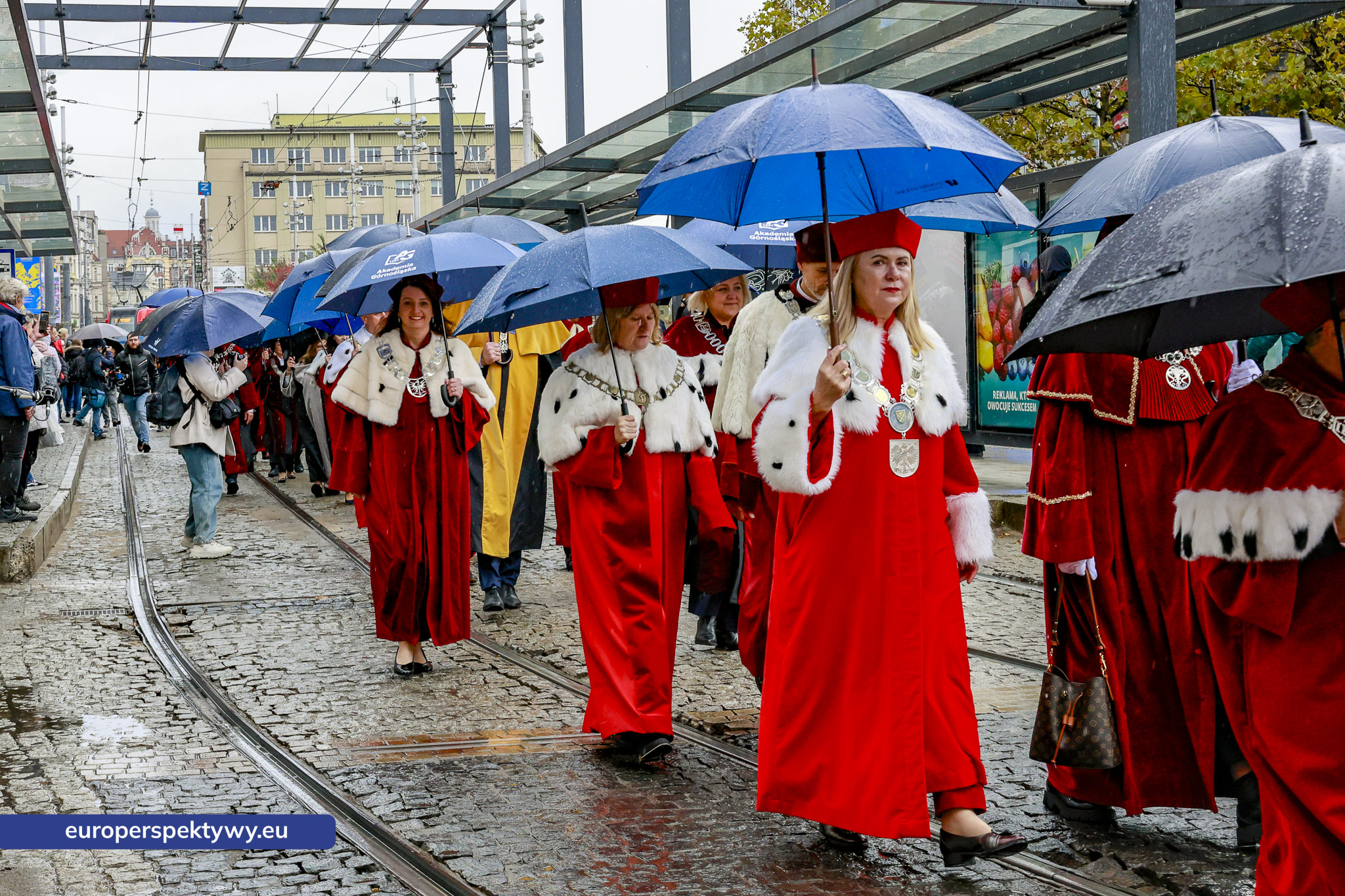 Międzyuczelniana Inauguracja Roku Akademickiego 2025 Europerspektywy Międzyuczelniana Inauguracja Roku Akademickiego 2025/2026 w Katowicach