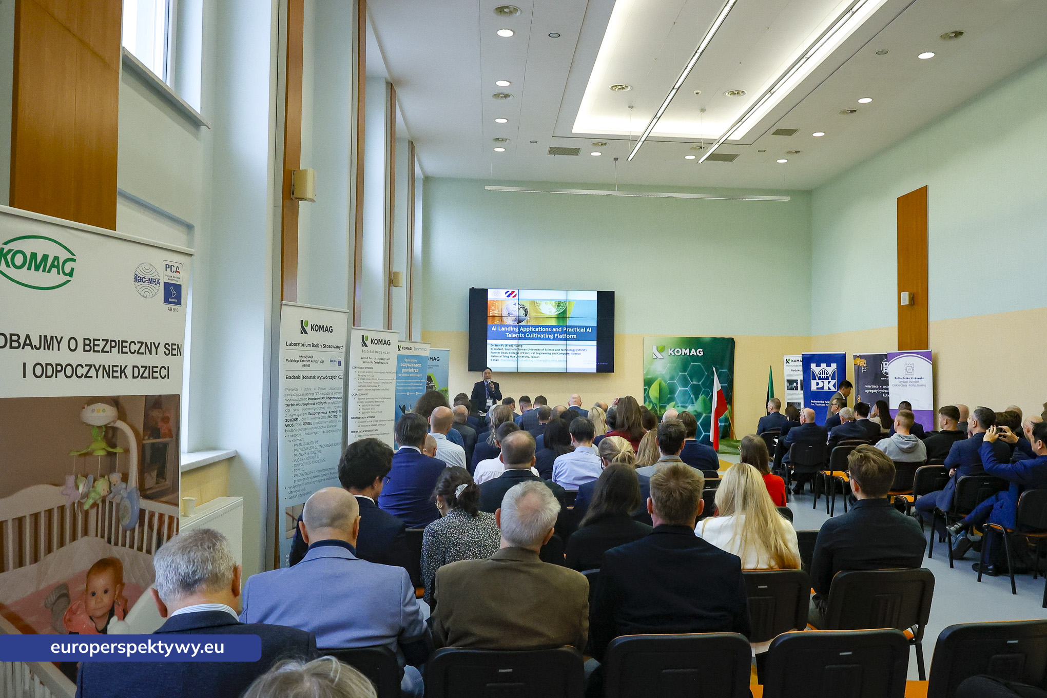 Komag Seminarium 2025 dzień 1 Polska-Tajwan-28 Europerspektywy Polsko-Tajwańskie Forum Technologiczne 2025 w KOMAG – innowacje, współpraca i cyfrowa przyszłość