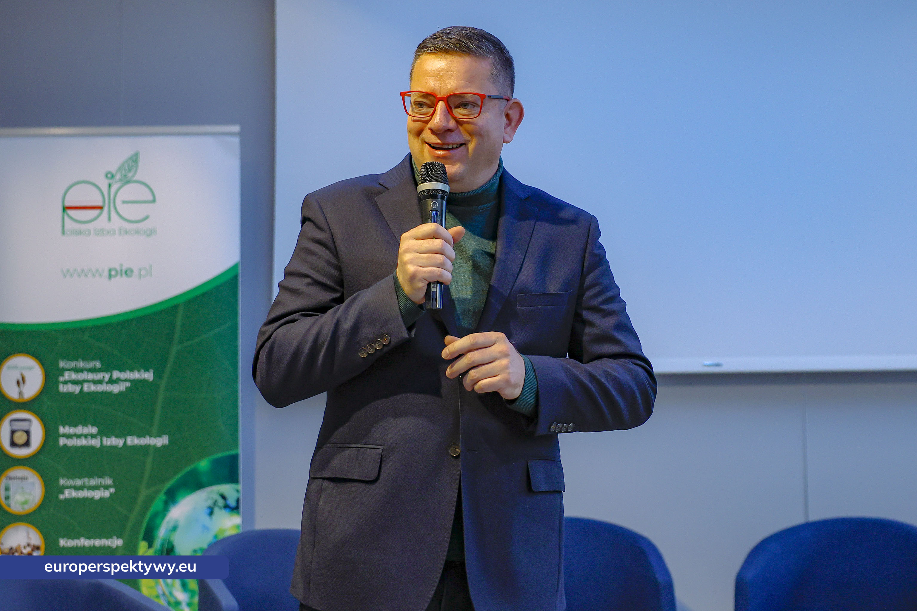 Woda cenniejsza niż złoto – Polska Izba Ekologii o wyzwaniach gospodarki wodnej w Polsce