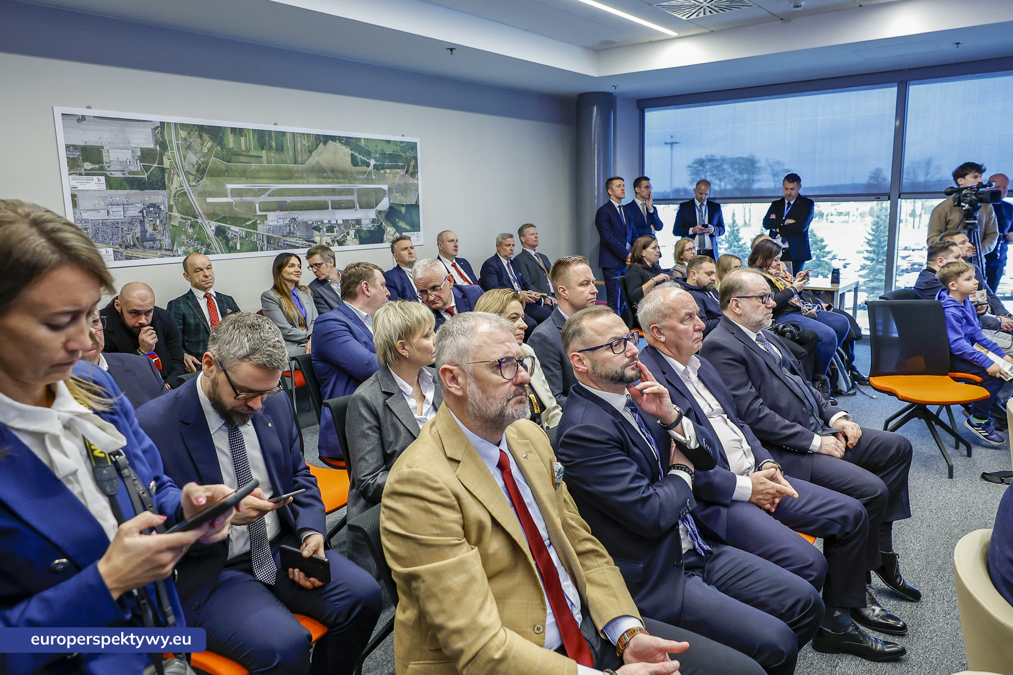 GTL - Węglokoks Miasto katowice Umowa Srzedaży udziałów-10 Europerspektywy Nowy etap rozwoju Katowice Airport – podpisanie historycznej umowy dotyczącej sprzedaży akcji lotniska