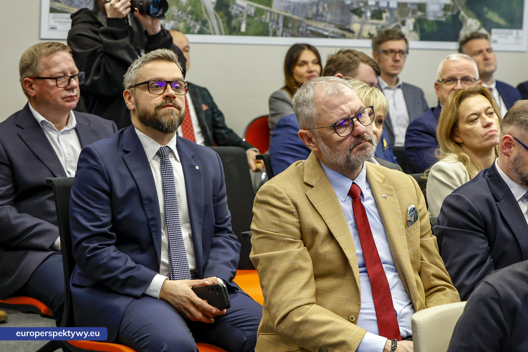 GTL - Węglokoks Miasto katowice Umowa Srzedaży udziałów-14 Europerspektywy Nowy etap rozwoju Katowice Airport – podpisanie historycznej umowy dotyczącej sprzedaży akcji lotniska