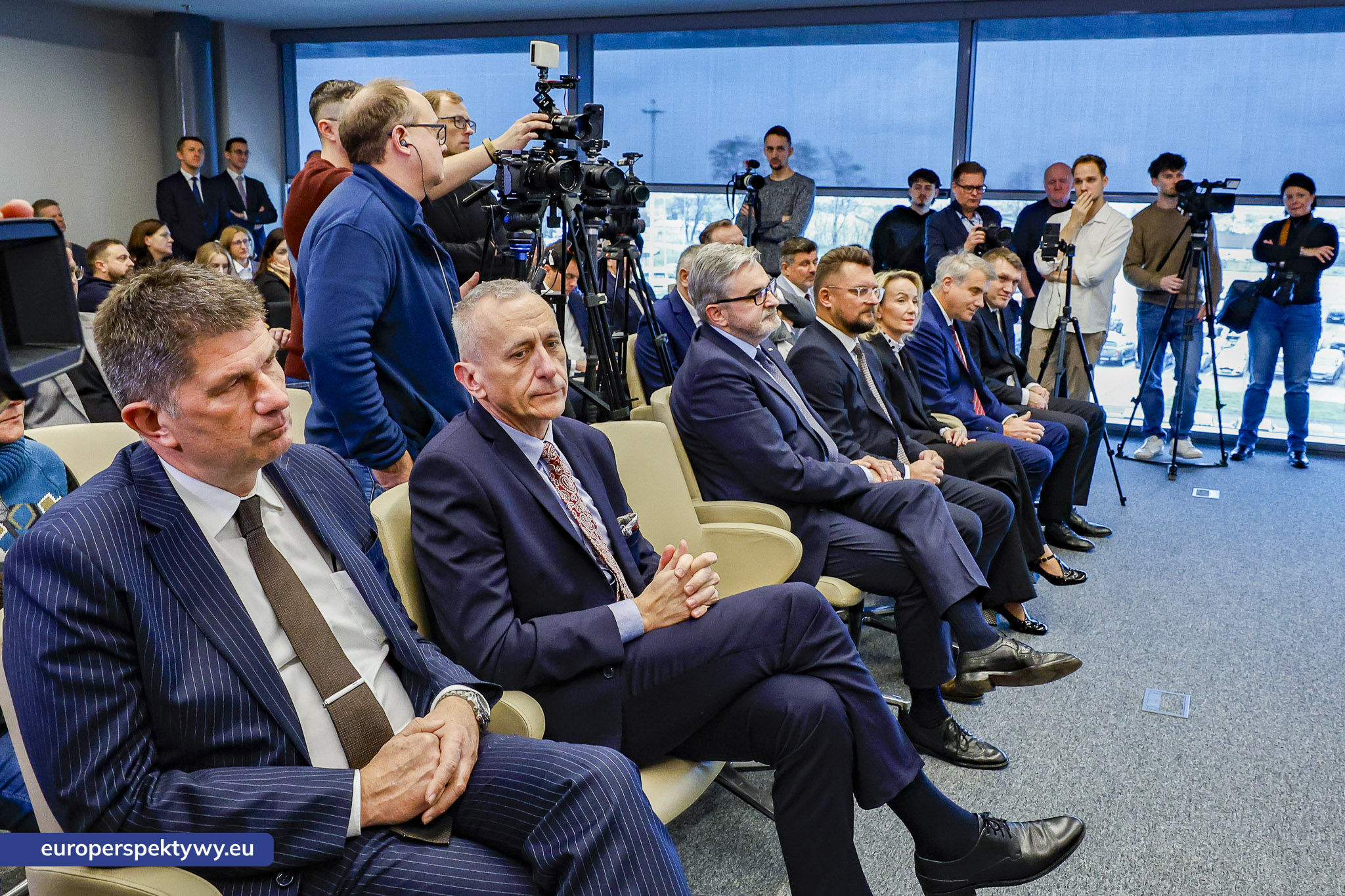 GTL - Węglokoks Miasto katowice Umowa Srzedaży udziałów-26 Europerspektywy Nowy etap rozwoju Katowice Airport – podpisanie historycznej umowy dotyczącej sprzedaży akcji lotniska