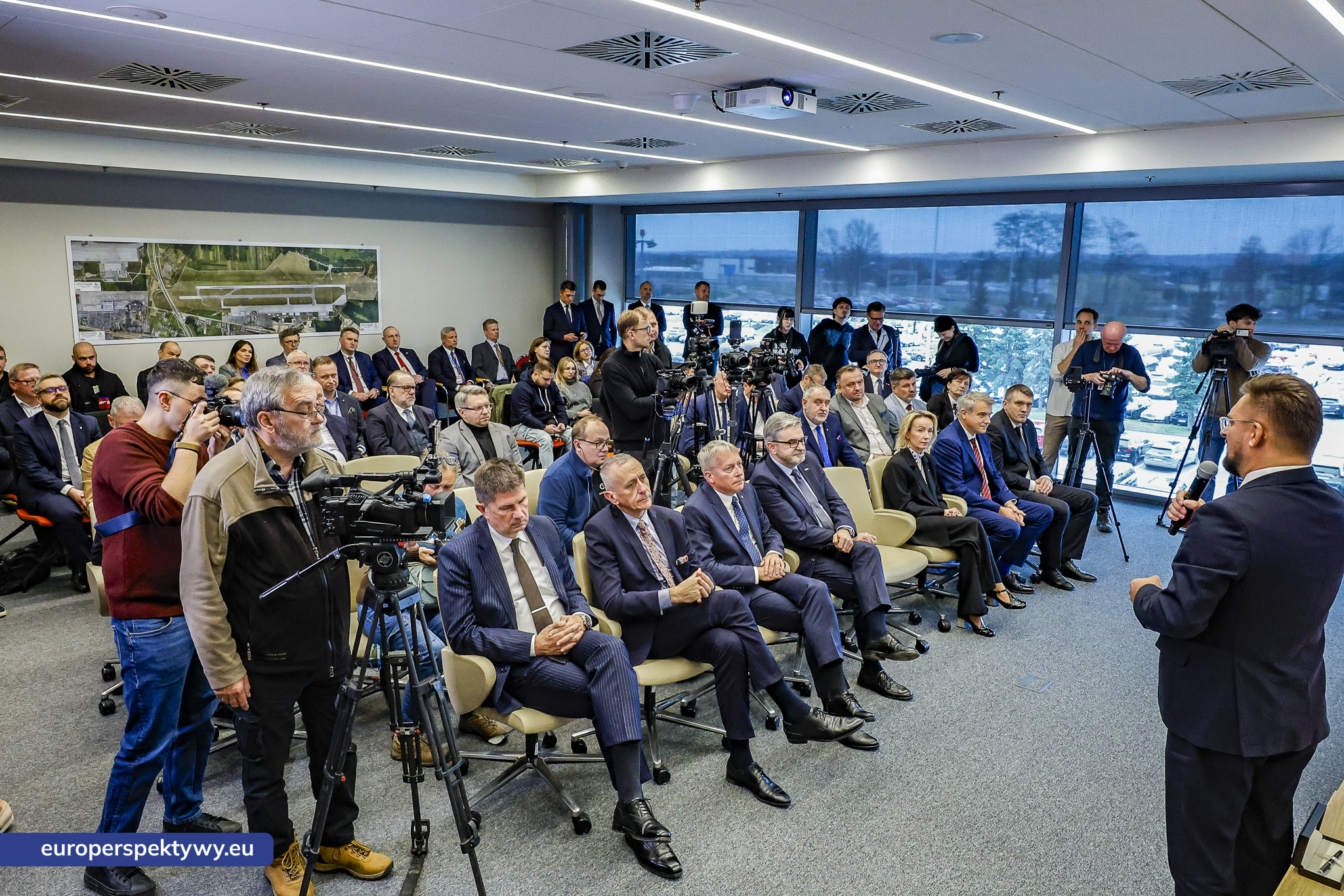 GTL - Węglokoks Miasto katowice Umowa Srzedaży udziałów-30 Europerspektywy Nowy etap rozwoju Katowice Airport – podpisanie historycznej umowy dotyczącej sprzedaży akcji lotniska