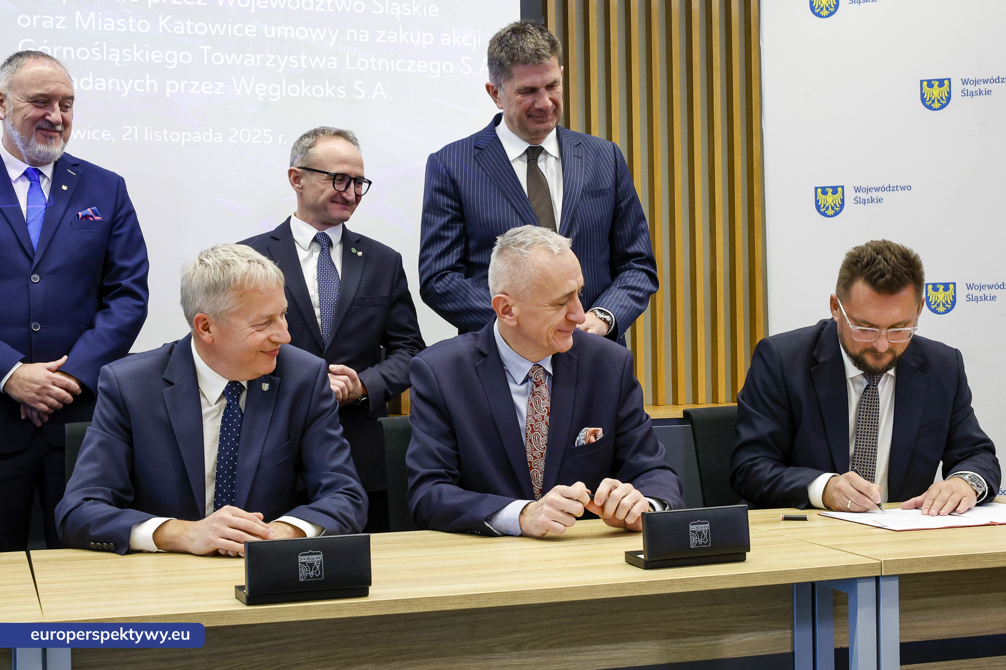 GTL - Węglokoks Miasto katowice Umowa Srzedaży udziałów-51 Europerspektywy Nowy etap rozwoju Katowice Airport – podpisanie historycznej umowy dotyczącej sprzedaży akcji lotniska