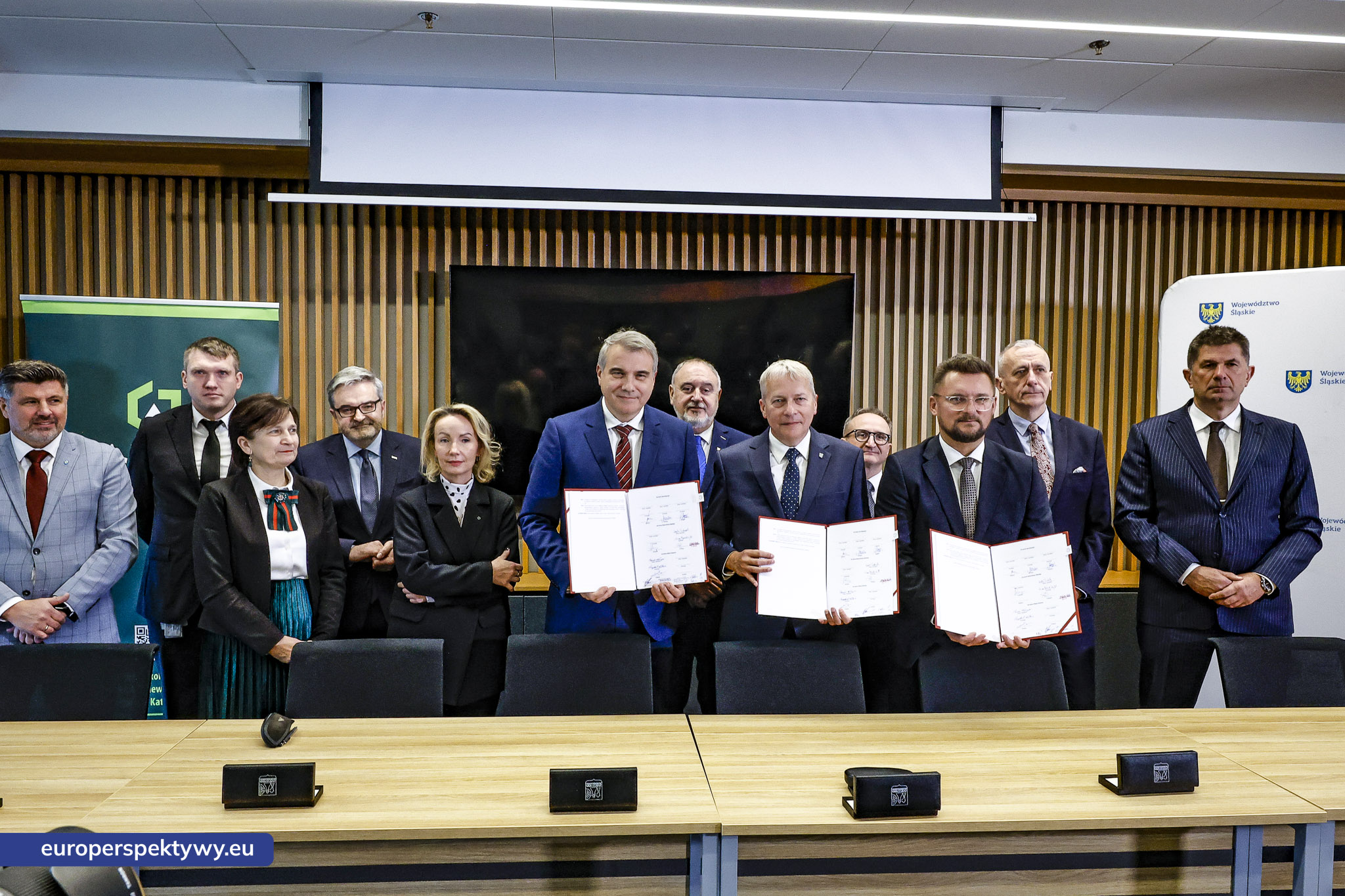 GTL - Węglokoks Miasto katowice Umowa Srzedaży udziałów-54 Europerspektywy Nowy etap rozwoju Katowice Airport – podpisanie historycznej umowy dotyczącej sprzedaży akcji lotniska