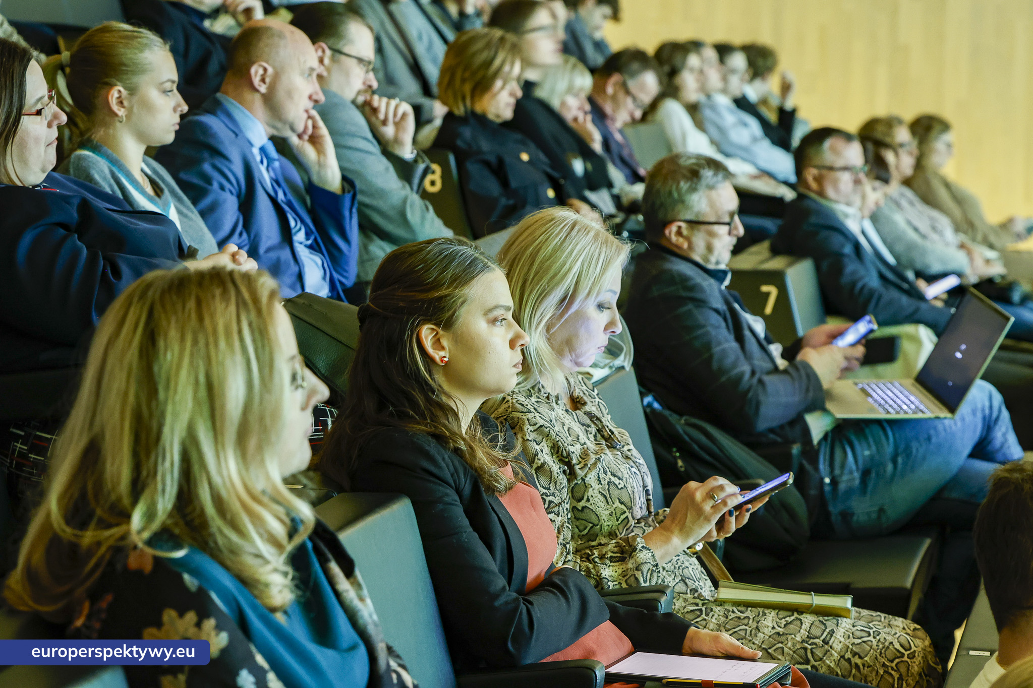 II Śląskie forum sprawiedliwej transformacji EUROPERSPEKTYWY-29 Europerspektywy II Śląskie Forum Sprawiedliwej Transformacji: o przyszłości regionów górniczych po 2027 roku