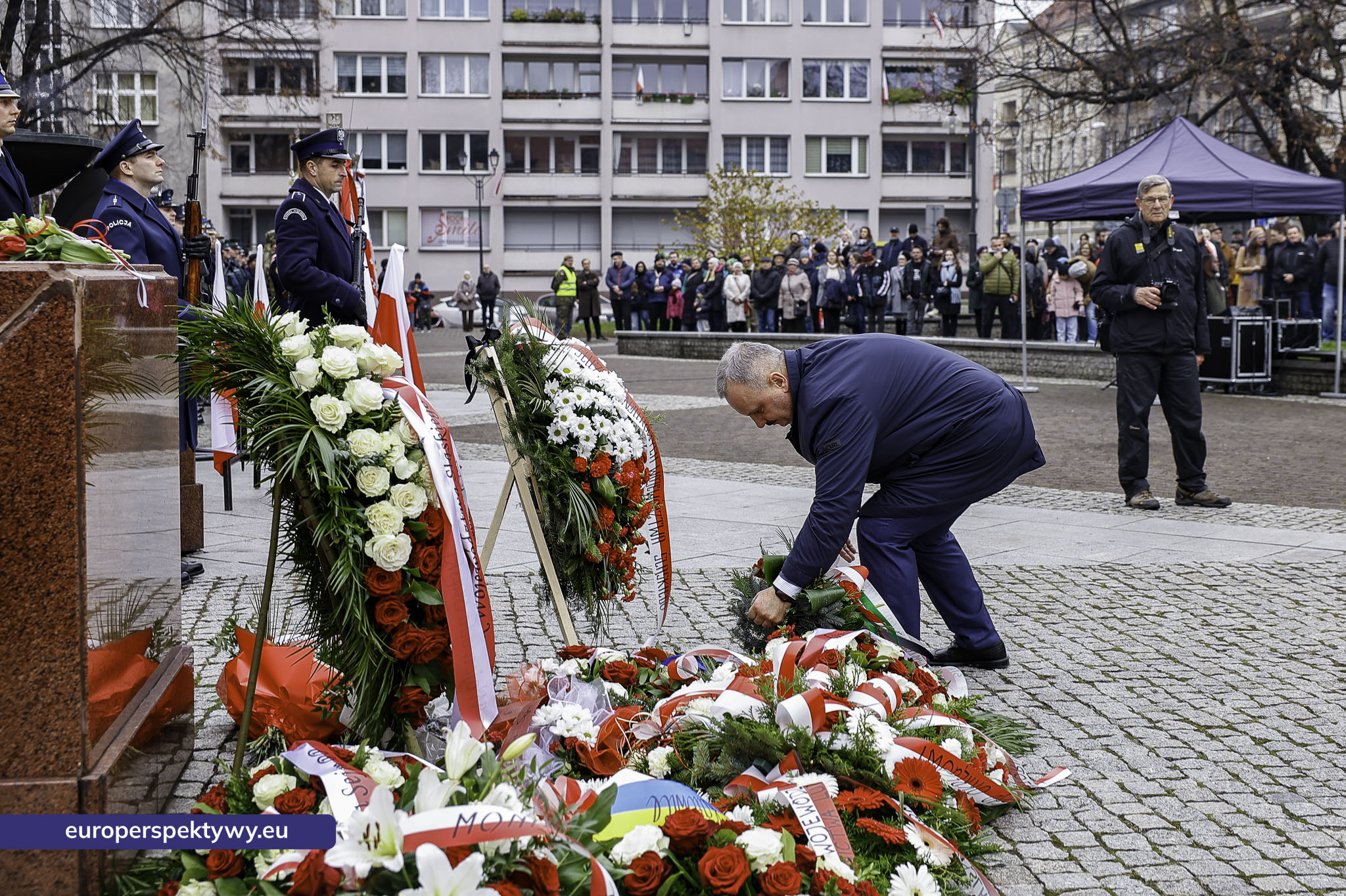 Narodowe Święto Niepodległości w Katowicach przed pomnikiem Józefa Piłsudskiego-125 Europerspektywy Święto Niepodległości: wojewódzkie obchody w Katowicach