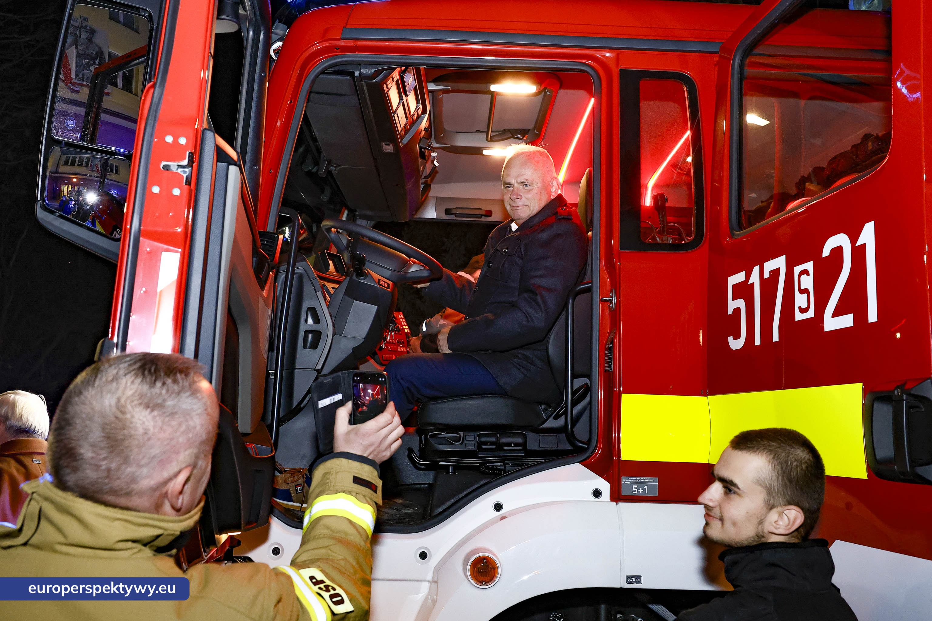 OSP Łaziska Dolne-37 Nowy wóz bojowy ratowniczo-gasniczy dla OSP Łaziska Dolne