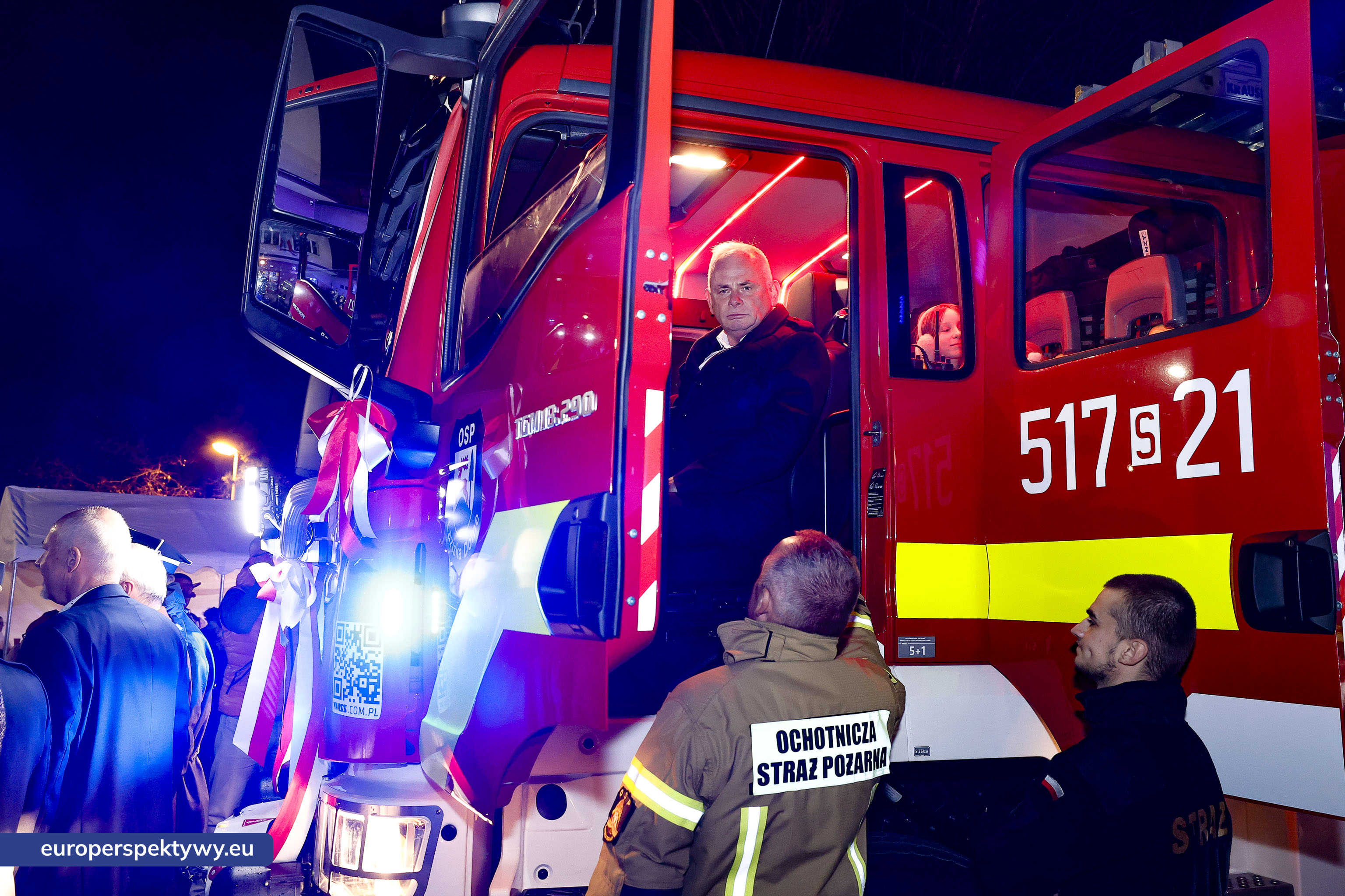 OSP Łaziska Dolne-39 Nowy wóz bojowy ratowniczo-gasniczy dla OSP Łaziska Dolne