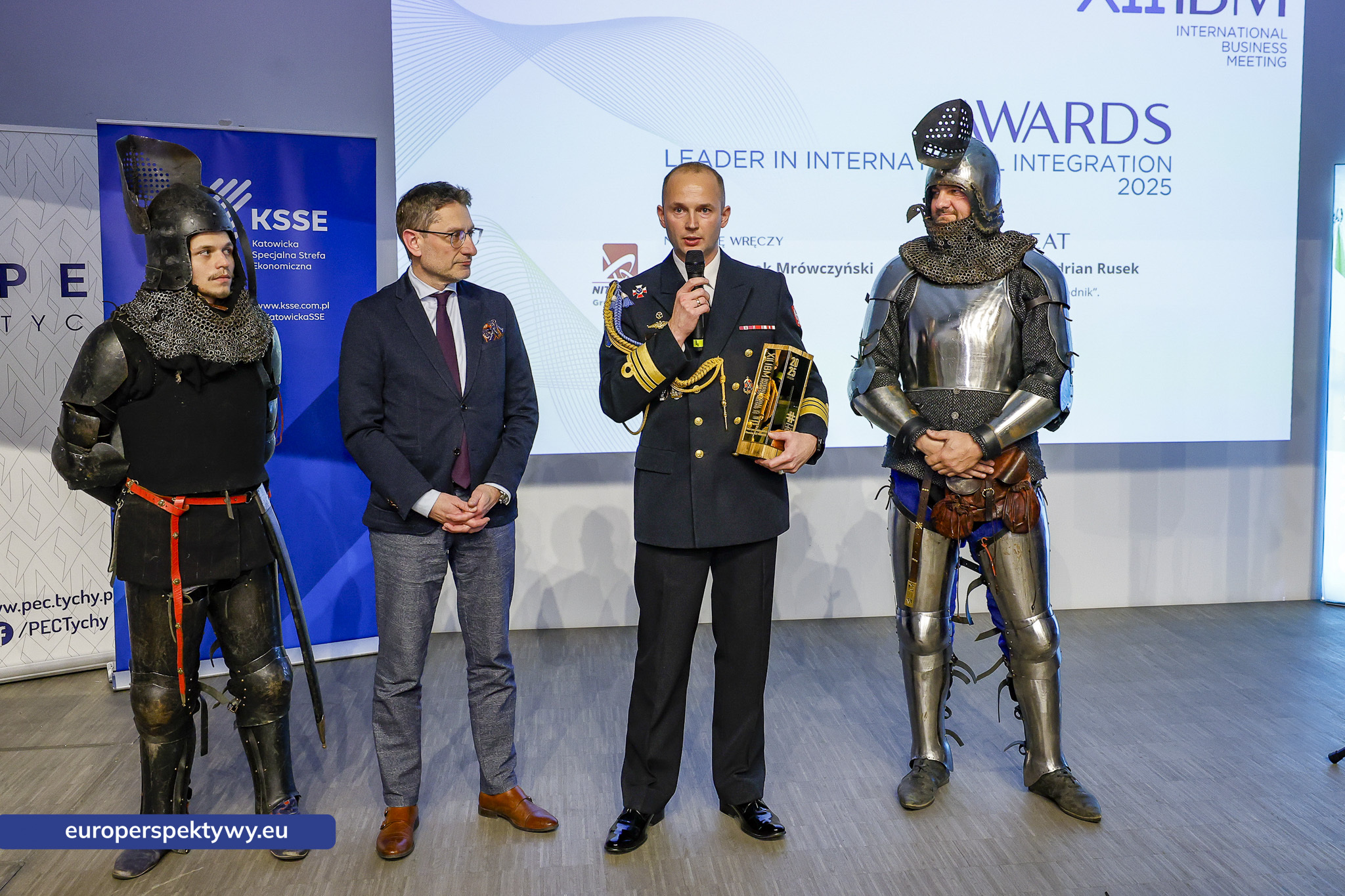 XII Międzynarodowe Spotkanie Biznesu „Biznes bez granic”-172 Europerspektywy XII Międzynarodowe Spotkanie Biznesu – Śląsk w centrum współpracy międzynarodowej