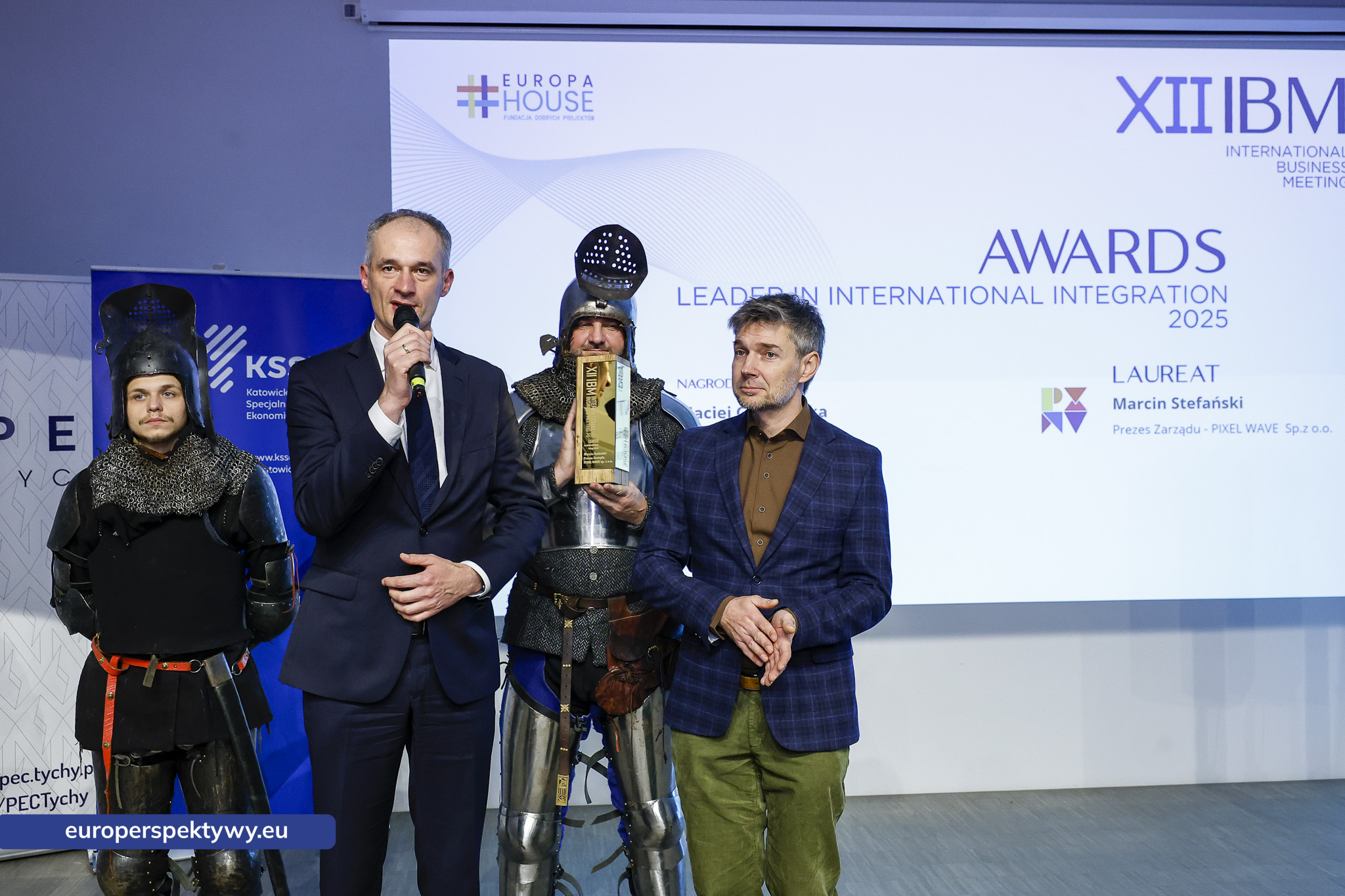 XII Międzynarodowe Spotkanie Biznesu „Biznes bez granic”-215 Europerspektywy XII Międzynarodowe Spotkanie Biznesu – Śląsk w centrum współpracy międzynarodowej