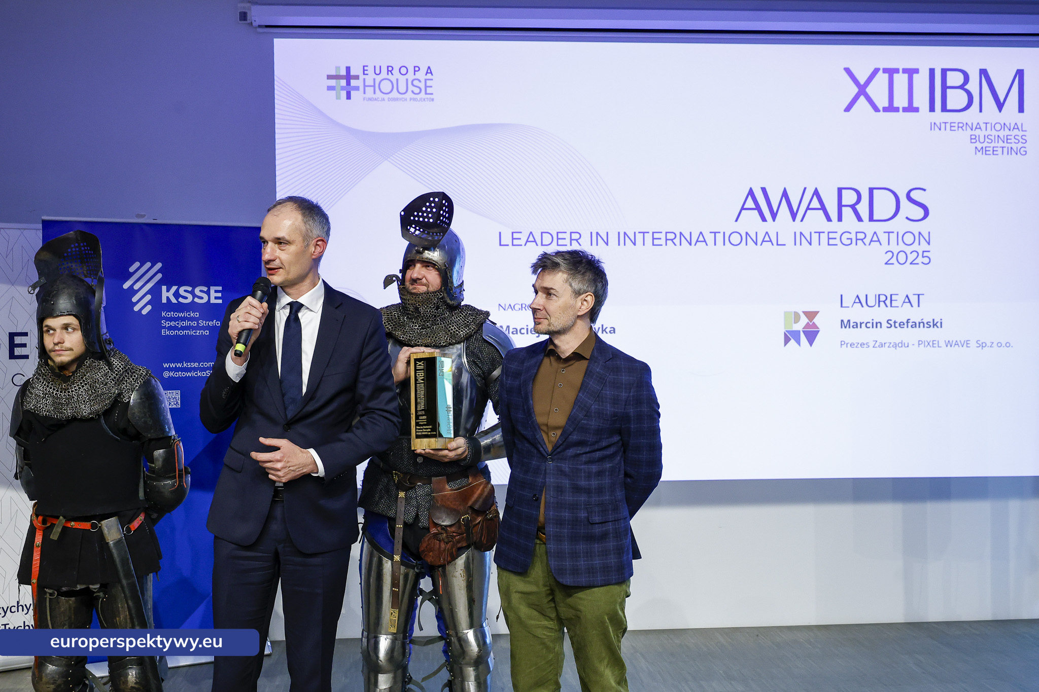 XII Międzynarodowe Spotkanie Biznesu „Biznes bez granic”-217 Europerspektywy XII Międzynarodowe Spotkanie Biznesu – Śląsk w centrum współpracy międzynarodowej