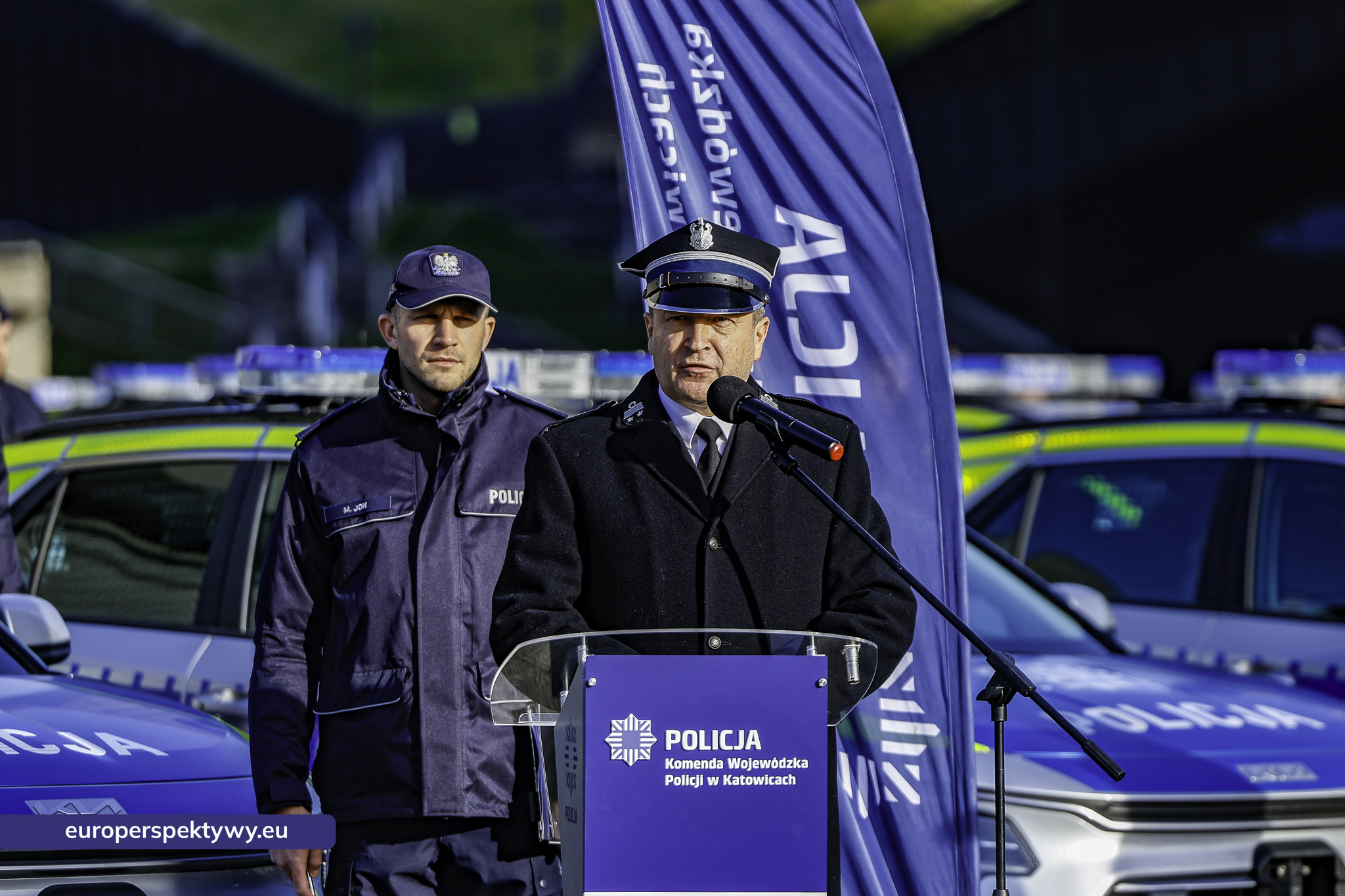 hybrydowe radiowozy dla śląskiej Policji – Europerspektywy-16 Europerspektywy 72 nowe radiowozy dla śląskiej Policji. WFOSiGW wspiera ekologiczną modernizację floty