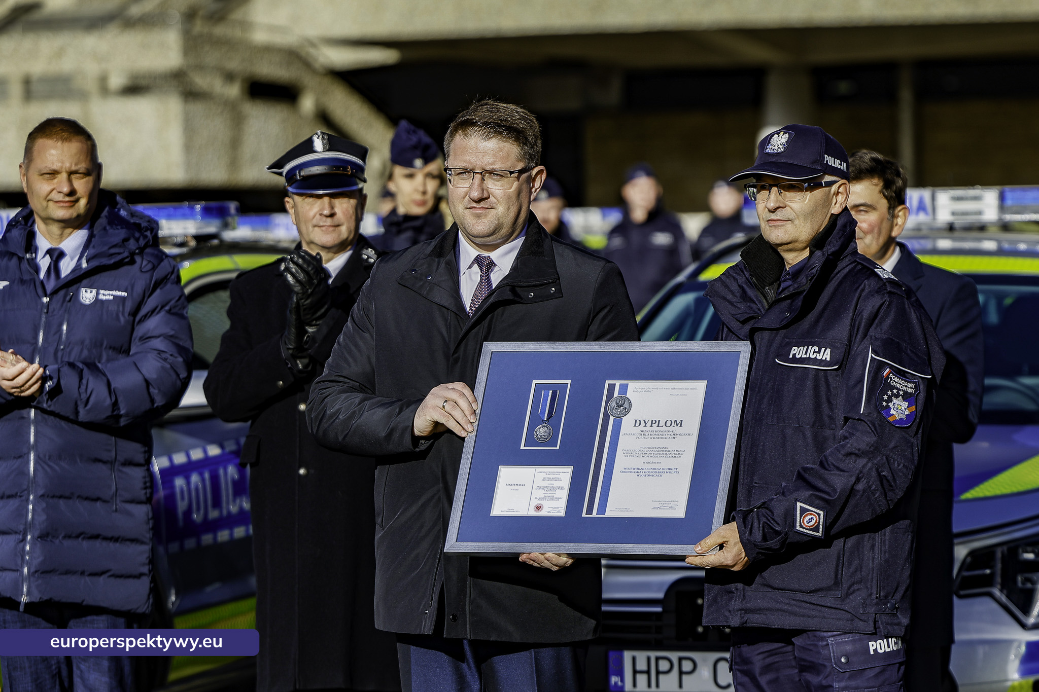 hybrydowe radiowozy dla śląskiej Policji – Europerspektywy-41 Europerspektywy 72 nowe radiowozy dla śląskiej Policji. WFOSiGW wspiera ekologiczną modernizację floty