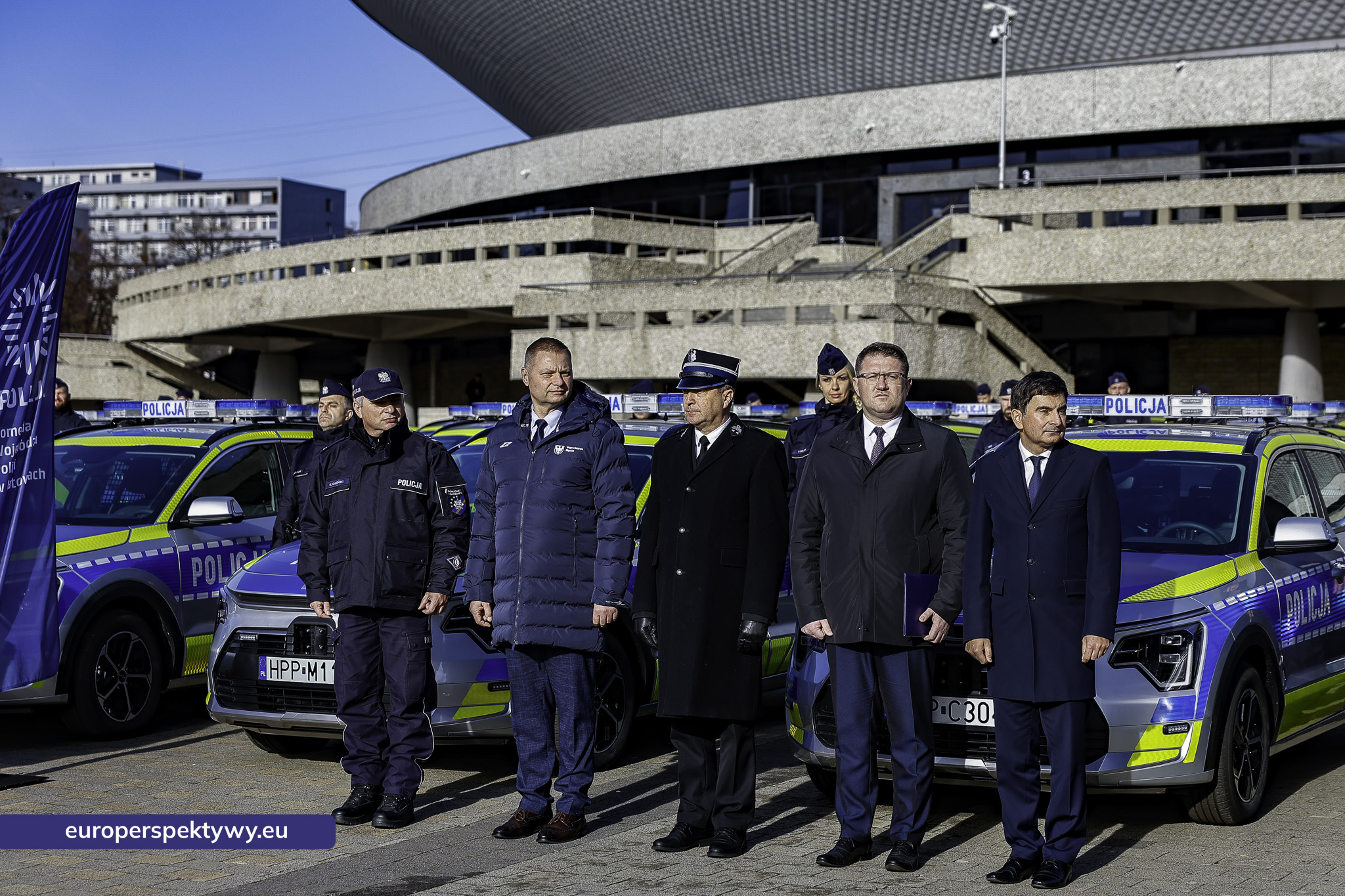 hybrydowe radiowozy dla śląskiej Policji – Europerspektywy-5 72 nowe hybrydowe radiowozy dla śląskiej Policji