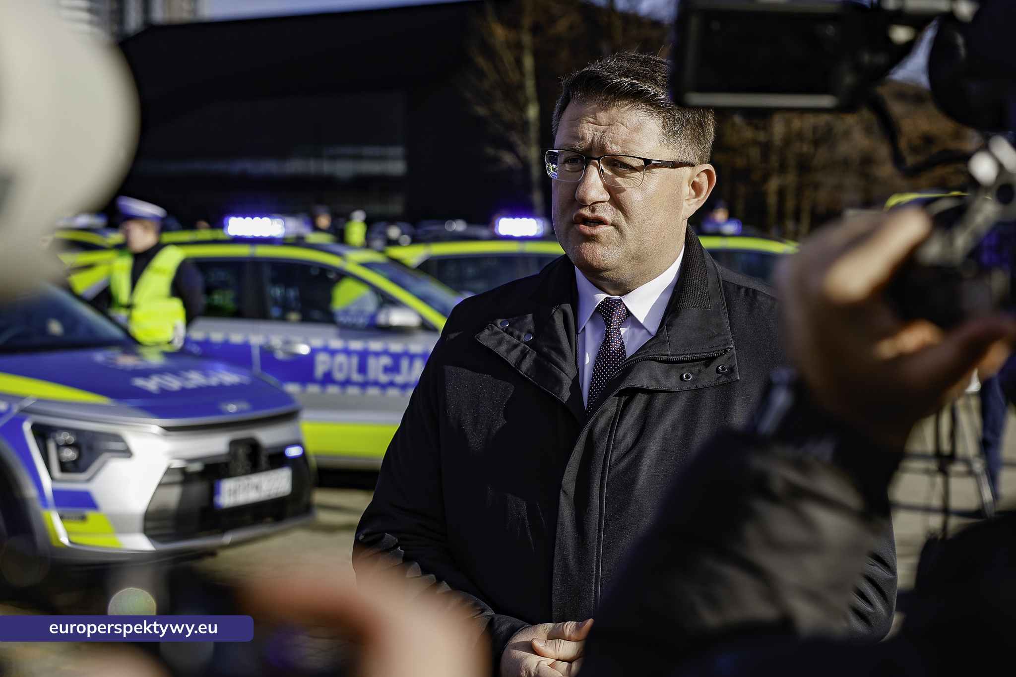 hybrydowe radiowozy dla śląskiej Policji – Europerspektywy-59 Europerspektywy 72 nowe radiowozy dla śląskiej Policji. WFOSiGW wspiera ekologiczną modernizację floty