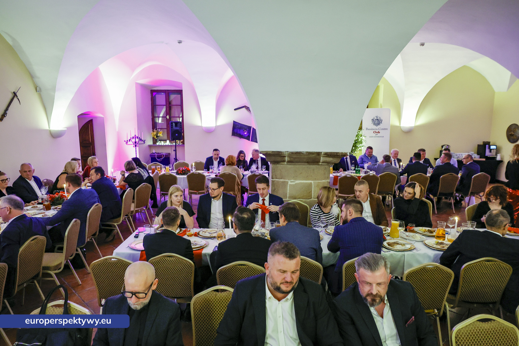 Europerspektywy Spotkanie Wigilijne „5 Lóż BCC Południa” w Zamku Królewskim w Niepołomicach – podsumowanie roku i siła regionalnej współpracy biznesu