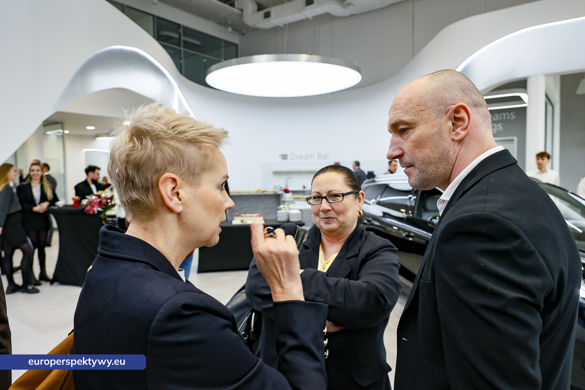 Europerspektywy Otwarcie salonu BYD – Gliwice zyskują nowy punkt na motoryzacyjnej mapie regionu