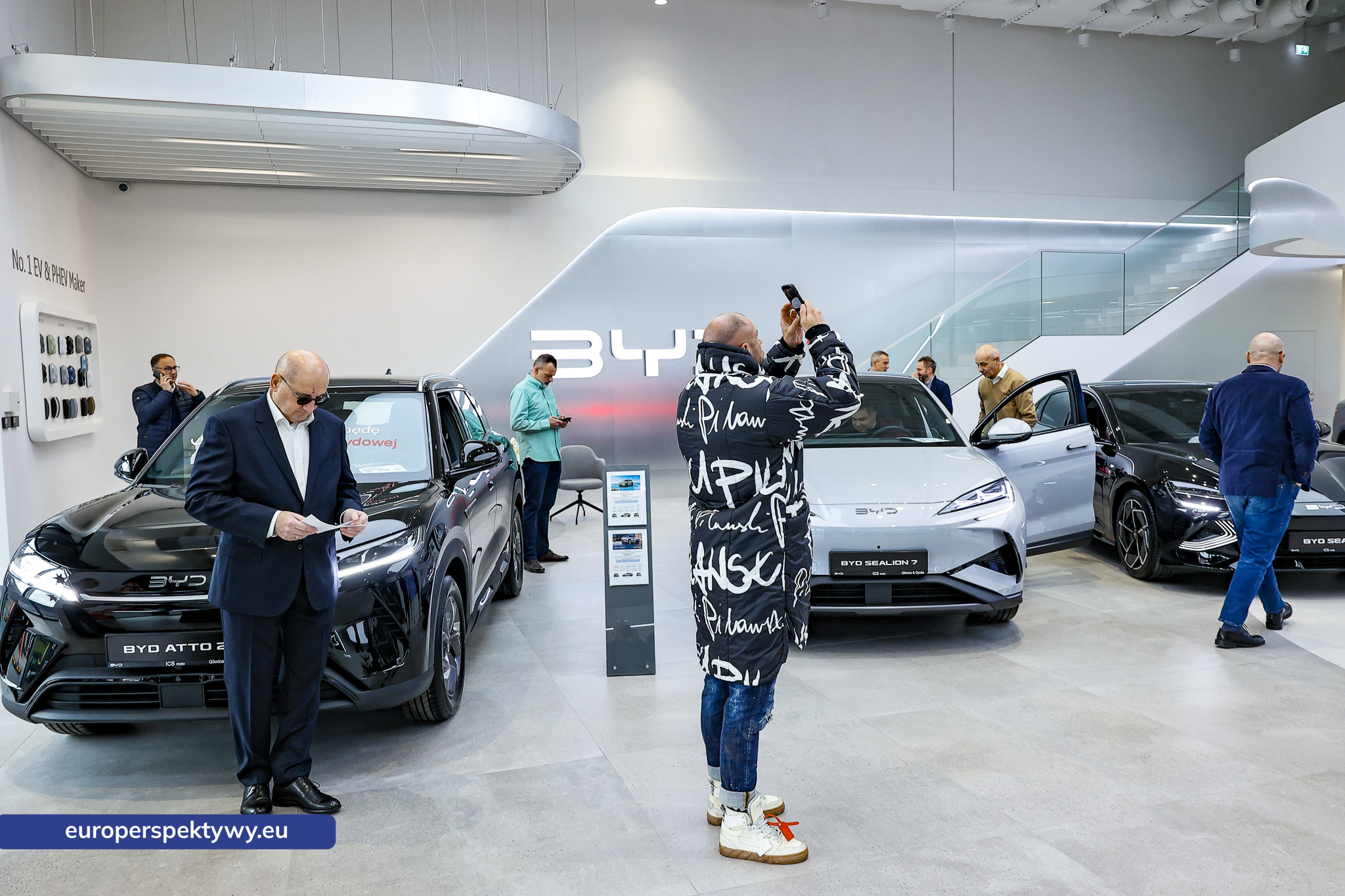 Europerspektywy Otwarcie salonu BYD – Gliwice zyskują nowy punkt na motoryzacyjnej mapie regionu