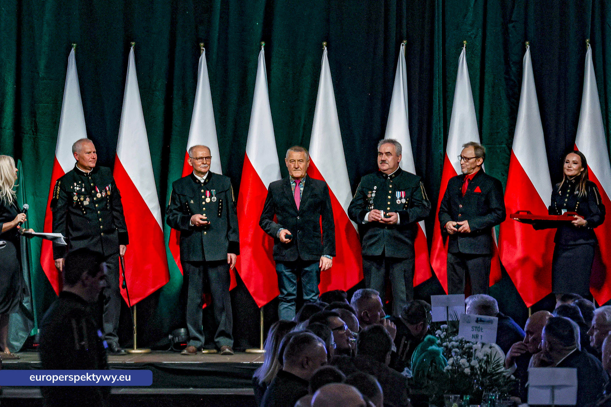 Barbórka 2025 KWK Staszic-Wujek-102 Europerspektywy Barbórka w kopalni Staszic–Wujek. Prezydent Karol Nawrocki wśród górników PGG