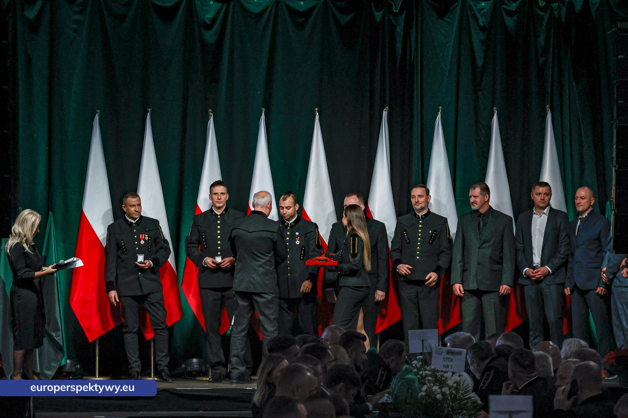 Barbórka 2025 KWK Staszic-Wujek-116 Europerspektywy Barbórka w kopalni Staszic–Wujek. Prezydent Karol Nawrocki wśród górników PGG