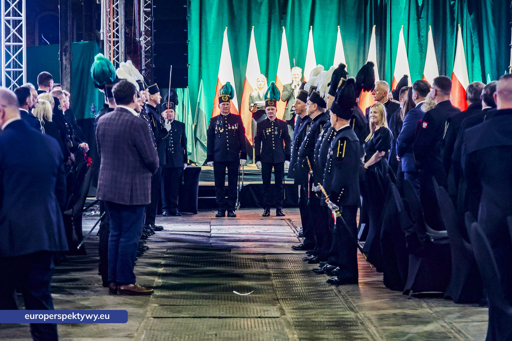 Barbórka 2025 KWK Staszic-Wujek-137 Europerspektywy Barbórka w kopalni Staszic–Wujek. Prezydent Karol Nawrocki wśród górników PGG