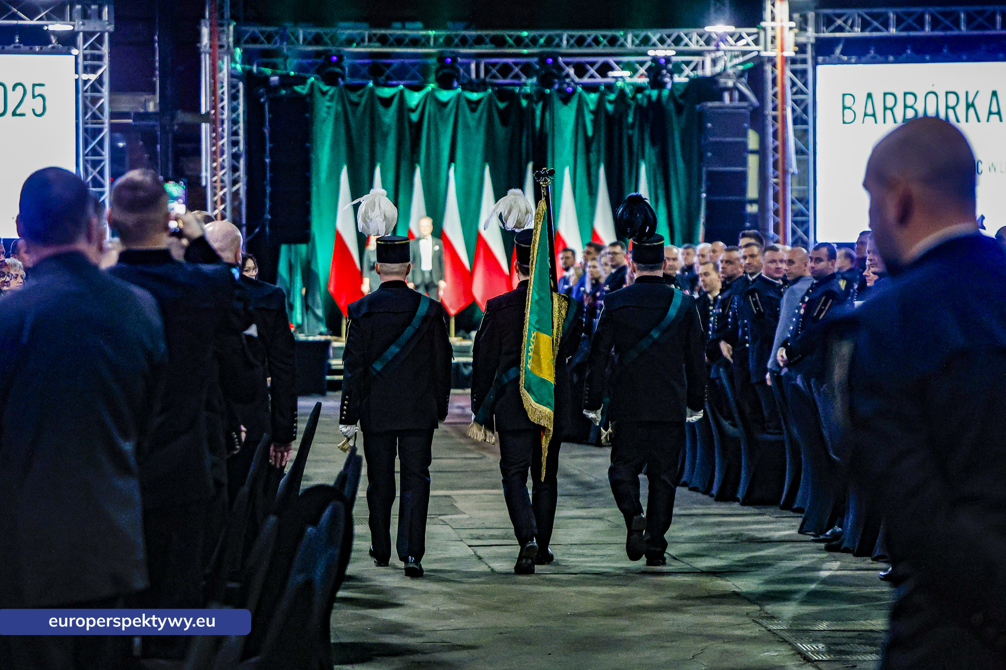 Barbórka 2025 KWK Staszic-Wujek-28 Europerspektywy Barbórka w kopalni Staszic–Wujek. Prezydent Karol Nawrocki wśród górników PGG