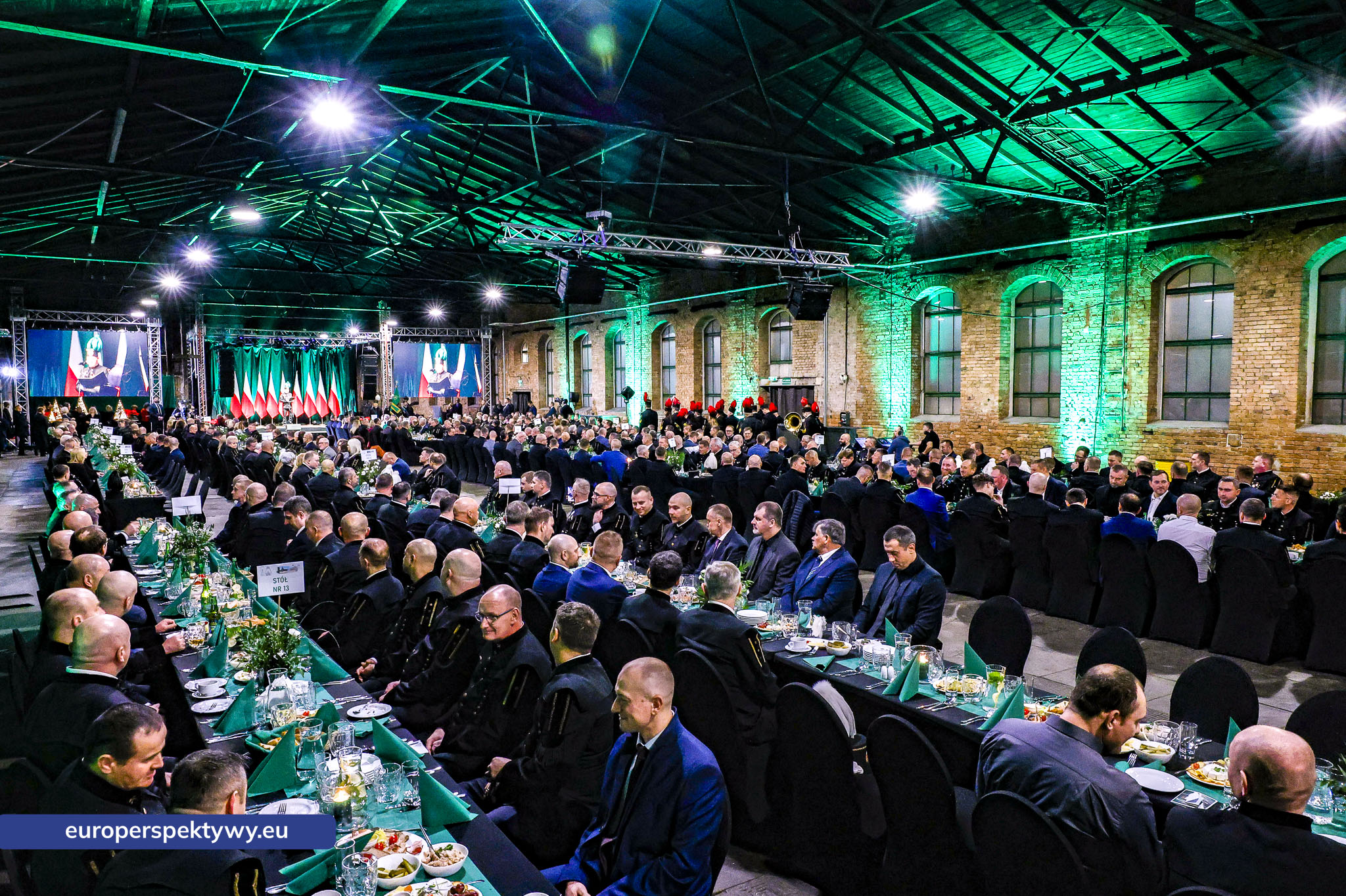 Barbórka 2025 KWK Staszic-Wujek-42 Europerspektywy Barbórka w kopalni Staszic–Wujek. Prezydent Karol Nawrocki wśród górników PGG