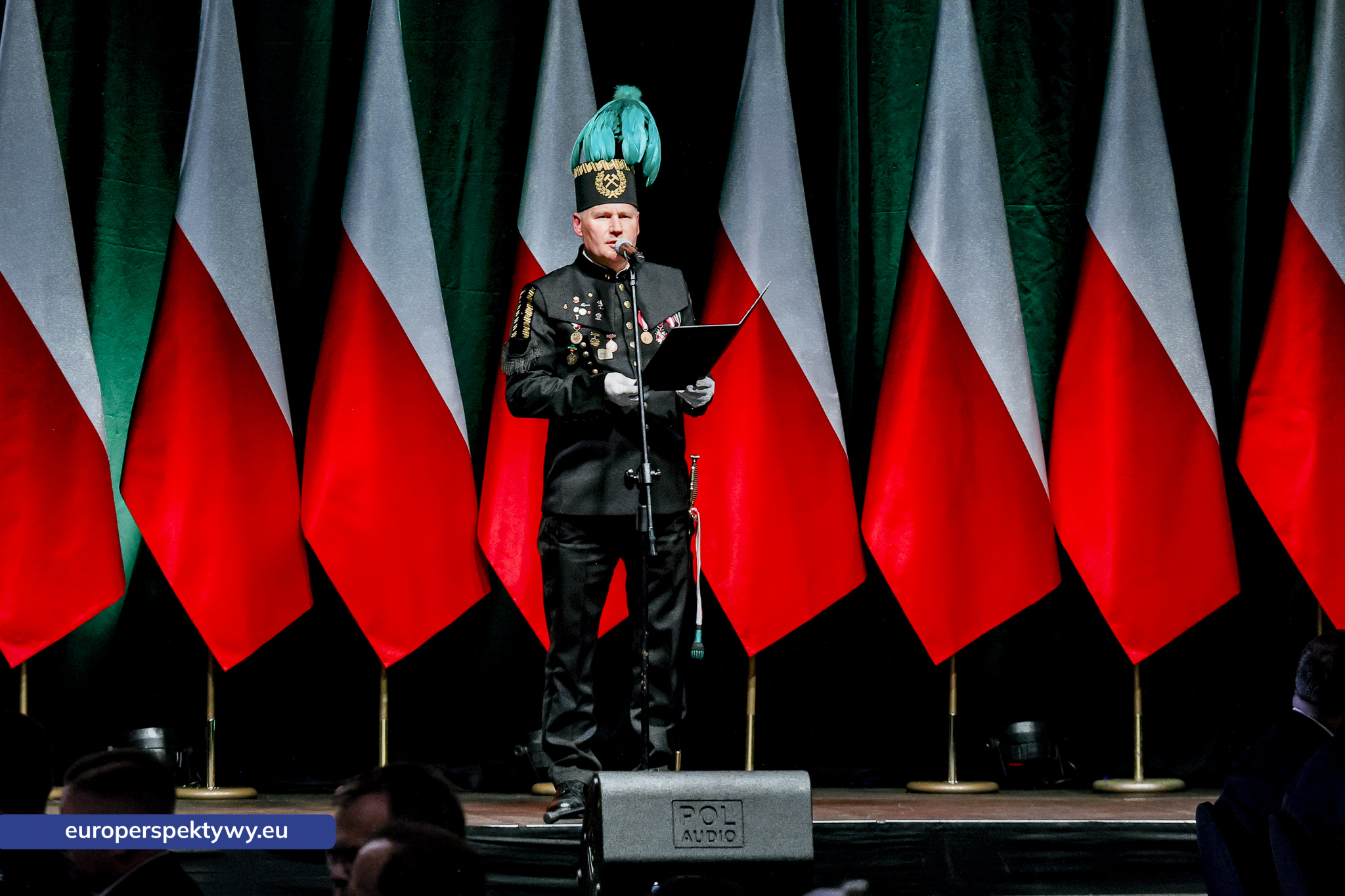 Barbórka 2025 KWK Staszic-Wujek-44 Europerspektywy Barbórka w kopalni Staszic–Wujek. Prezydent Karol Nawrocki wśród górników PGG