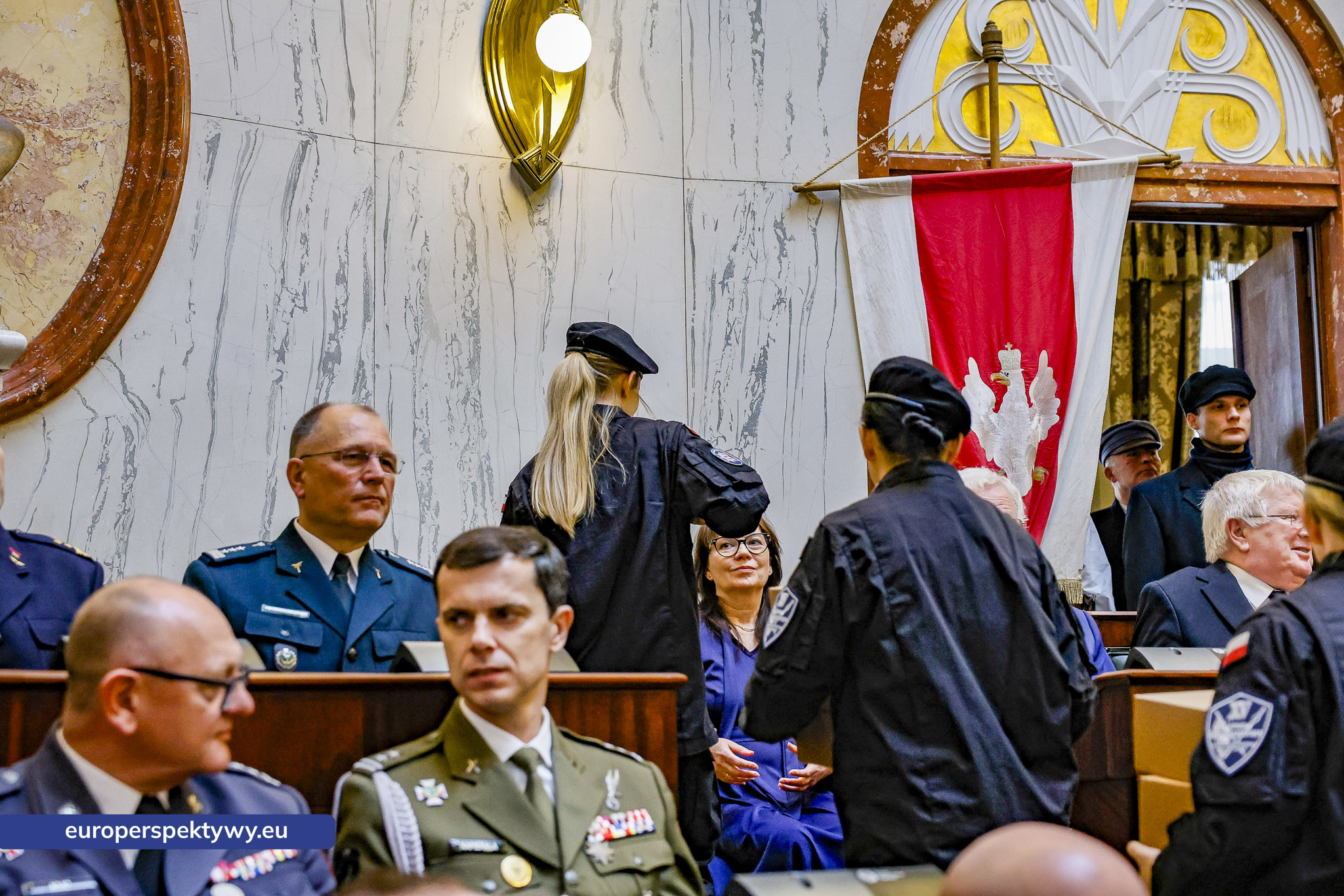 Betlejemskie Światełko Pokoju połączyło służby mundurowe i kombatantów na Śląsku-137 Europerspektywy Betlejemskie Światełko Pokoju połączyło służby mundurowe i kombatantów na Śląsku