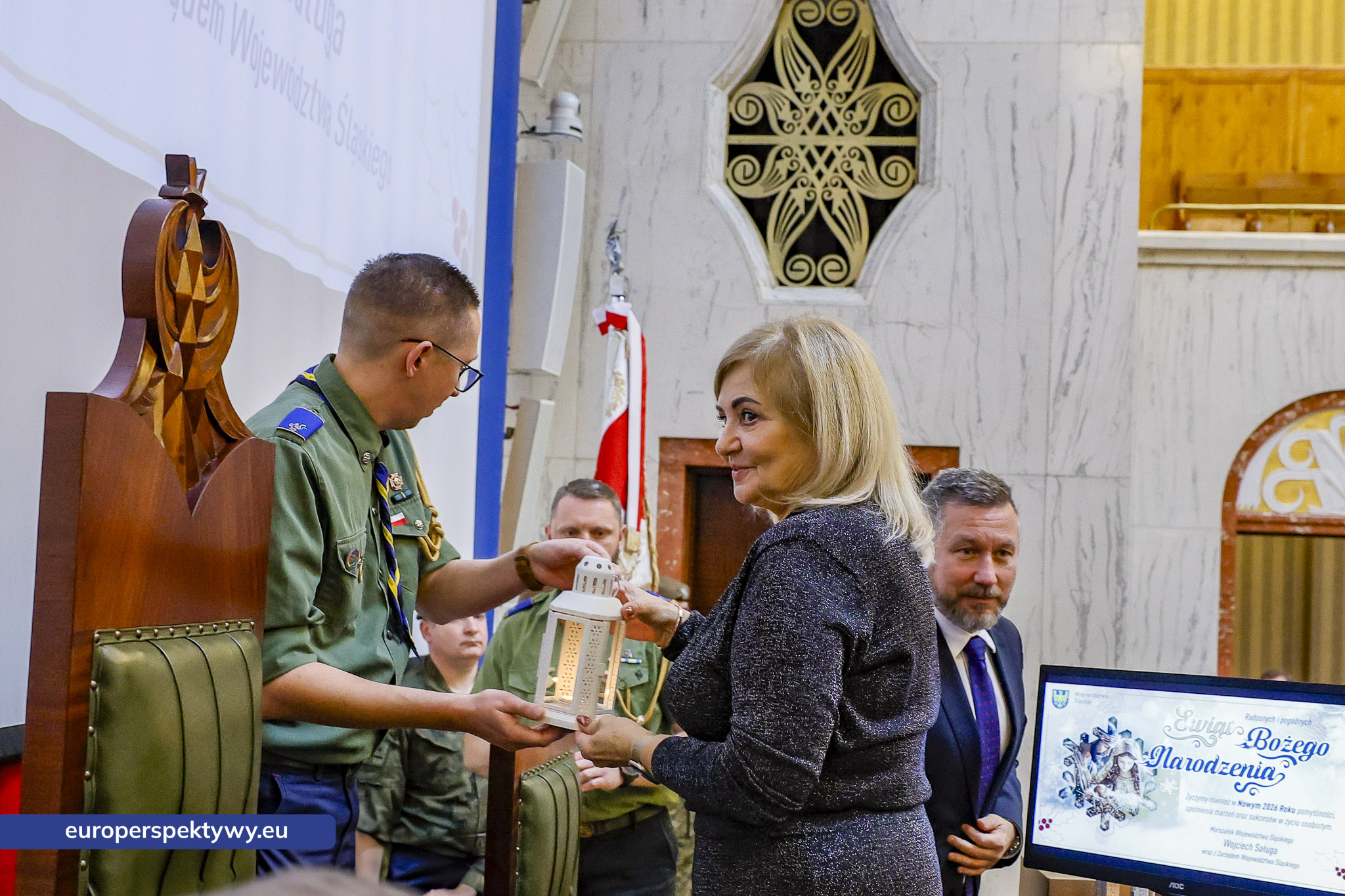 Betlejemskie Światełko Pokoju połączyło służby mundurowe i kombatantów na Śląsku-146 Europerspektywy Betlejemskie Światełko Pokoju połączyło służby mundurowe i kombatantów na Śląsku