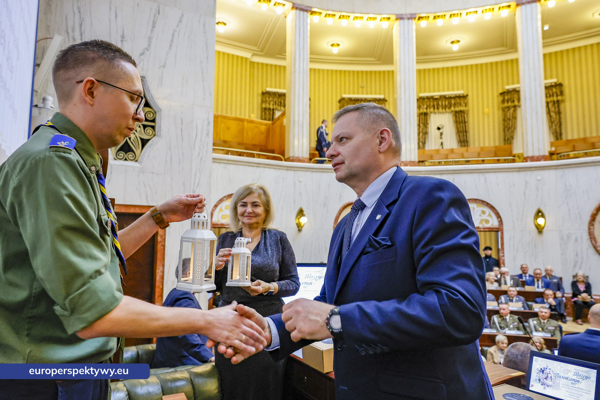 Betlejemskie Światełko Pokoju połączyło służby mundurowe i kombatantów na Śląsku-148 Europerspektywy Betlejemskie Światełko Pokoju połączyło służby mundurowe i kombatantów na Śląsku
