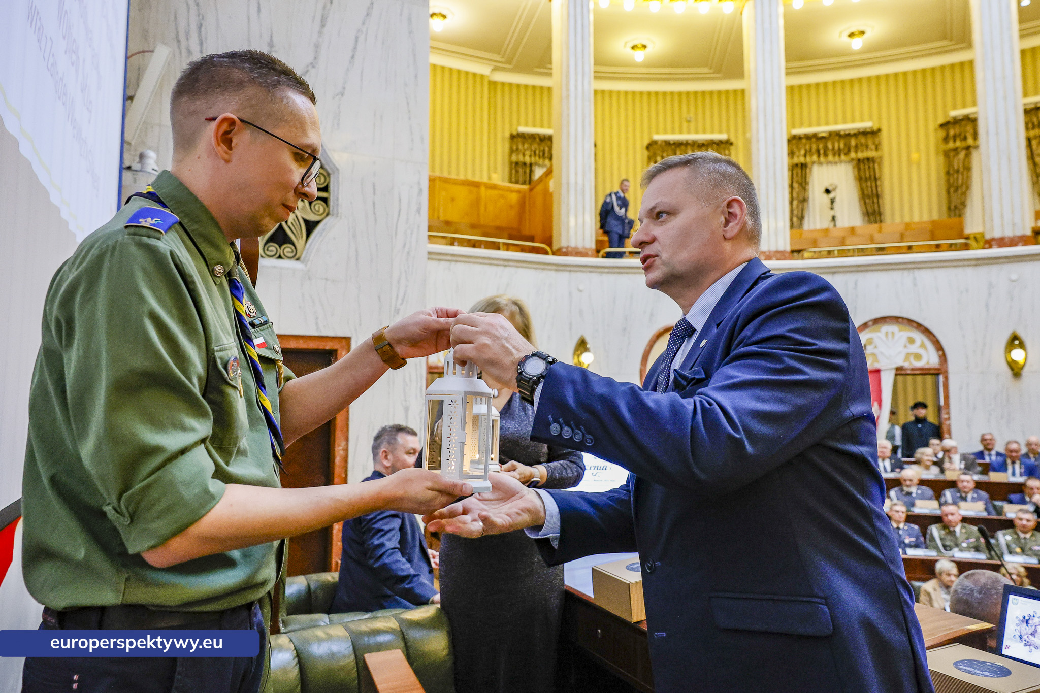 Betlejemskie Światełko Pokoju połączyło służby mundurowe i kombatantów na Śląsku-149 Europerspektywy Betlejemskie Światełko Pokoju połączyło służby mundurowe i kombatantów na Śląsku