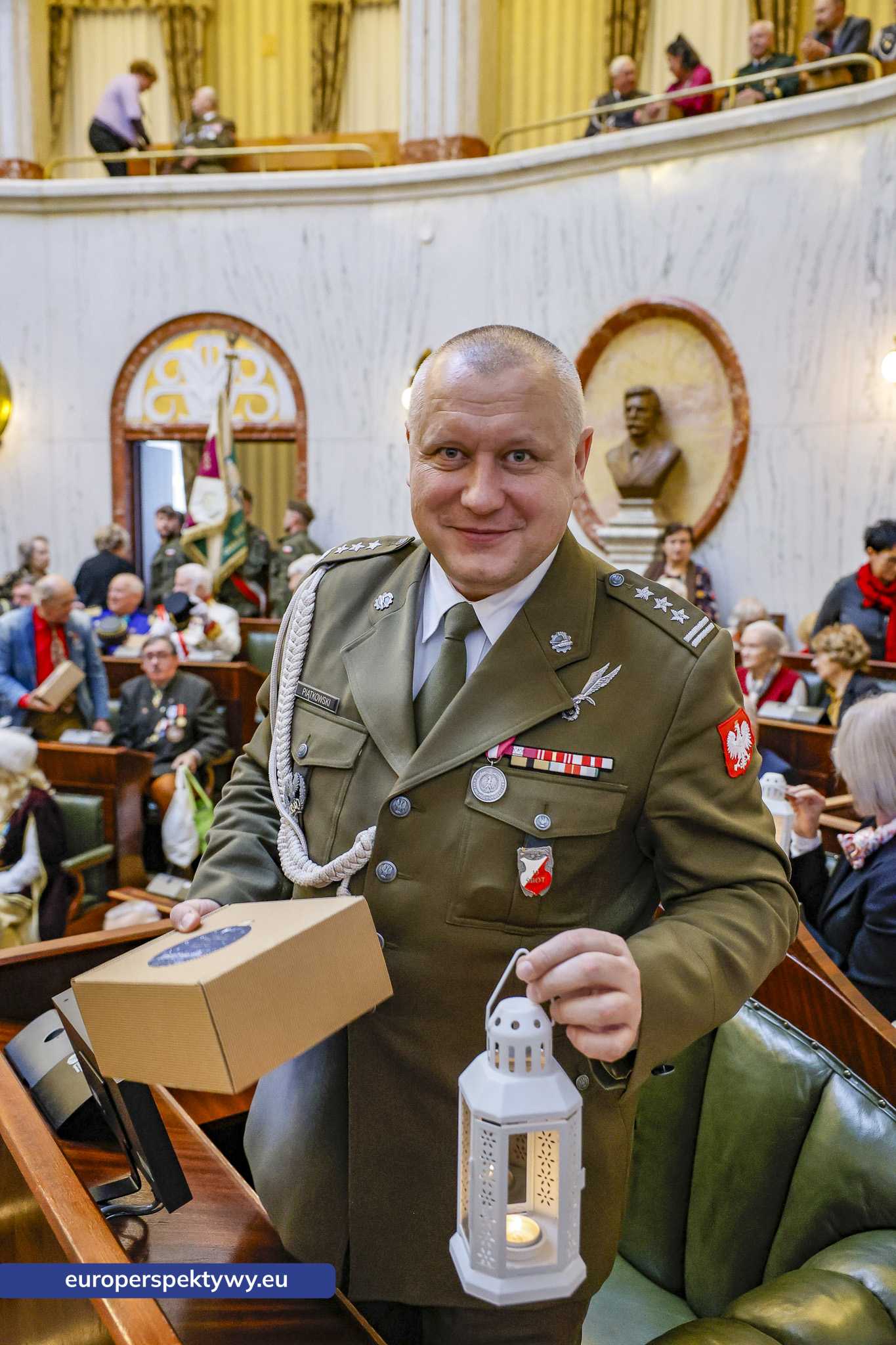 Betlejemskie Światełko Pokoju połączyło służby mundurowe i kombatantów na Śląsku-159 Europerspektywy Betlejemskie Światełko Pokoju połączyło służby mundurowe i kombatantów na Śląsku