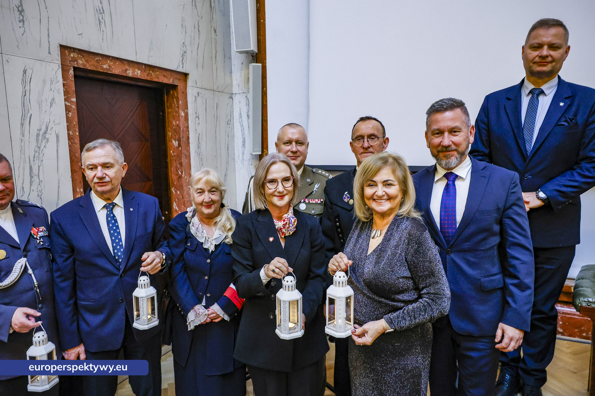 Betlejemskie Światełko Pokoju połączyło służby mundurowe i kombatantów na Śląsku-163 Europerspektywy Betlejemskie Światełko Pokoju połączyło służby mundurowe i kombatantów na Śląsku