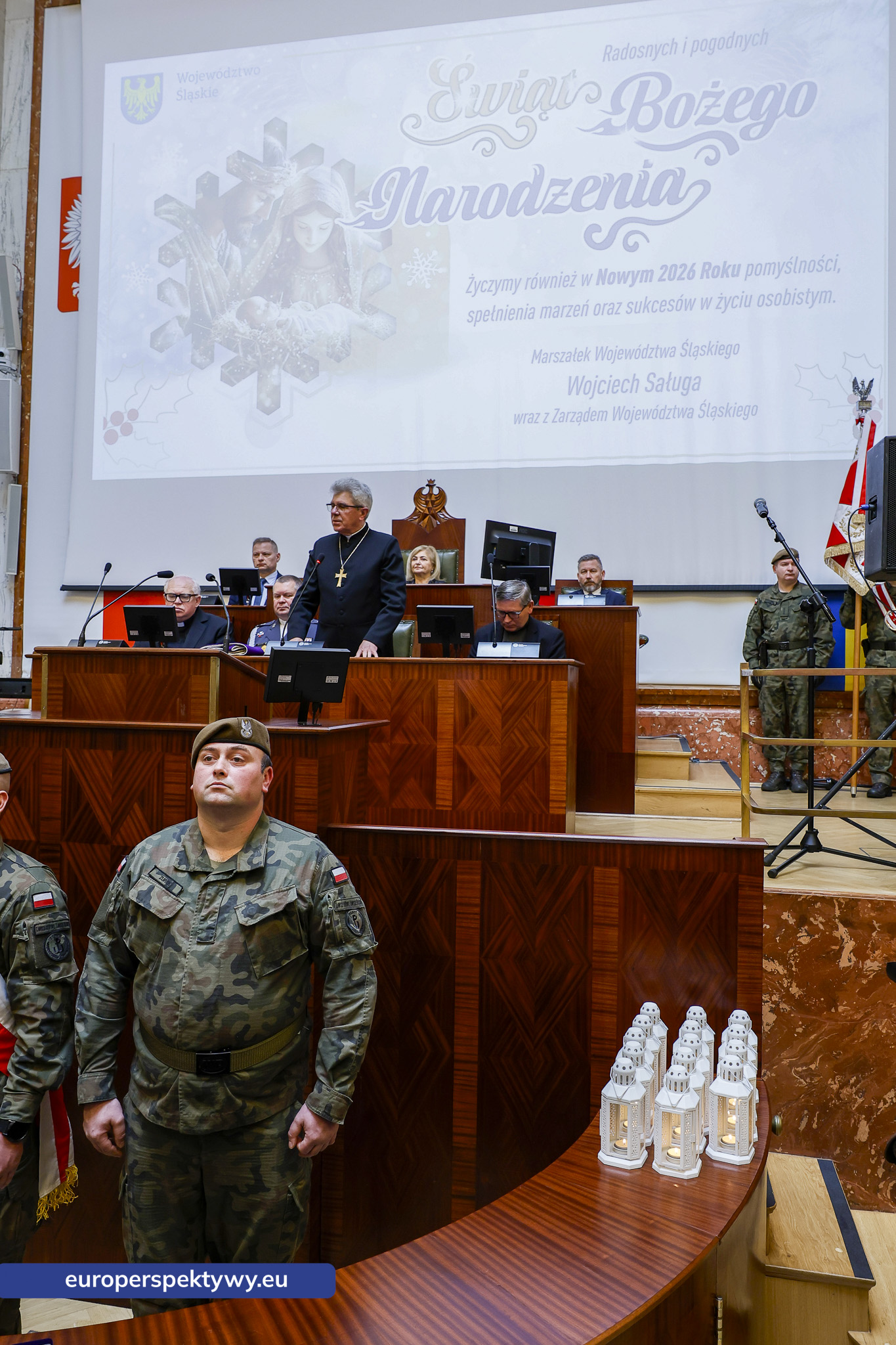 Betlejemskie Światełko Pokoju połączyło służby mundurowe i kombatantów na Śląsku-17 Europerspektywy Betlejemskie Światełko Pokoju połączyło służby mundurowe i kombatantów na Śląsku