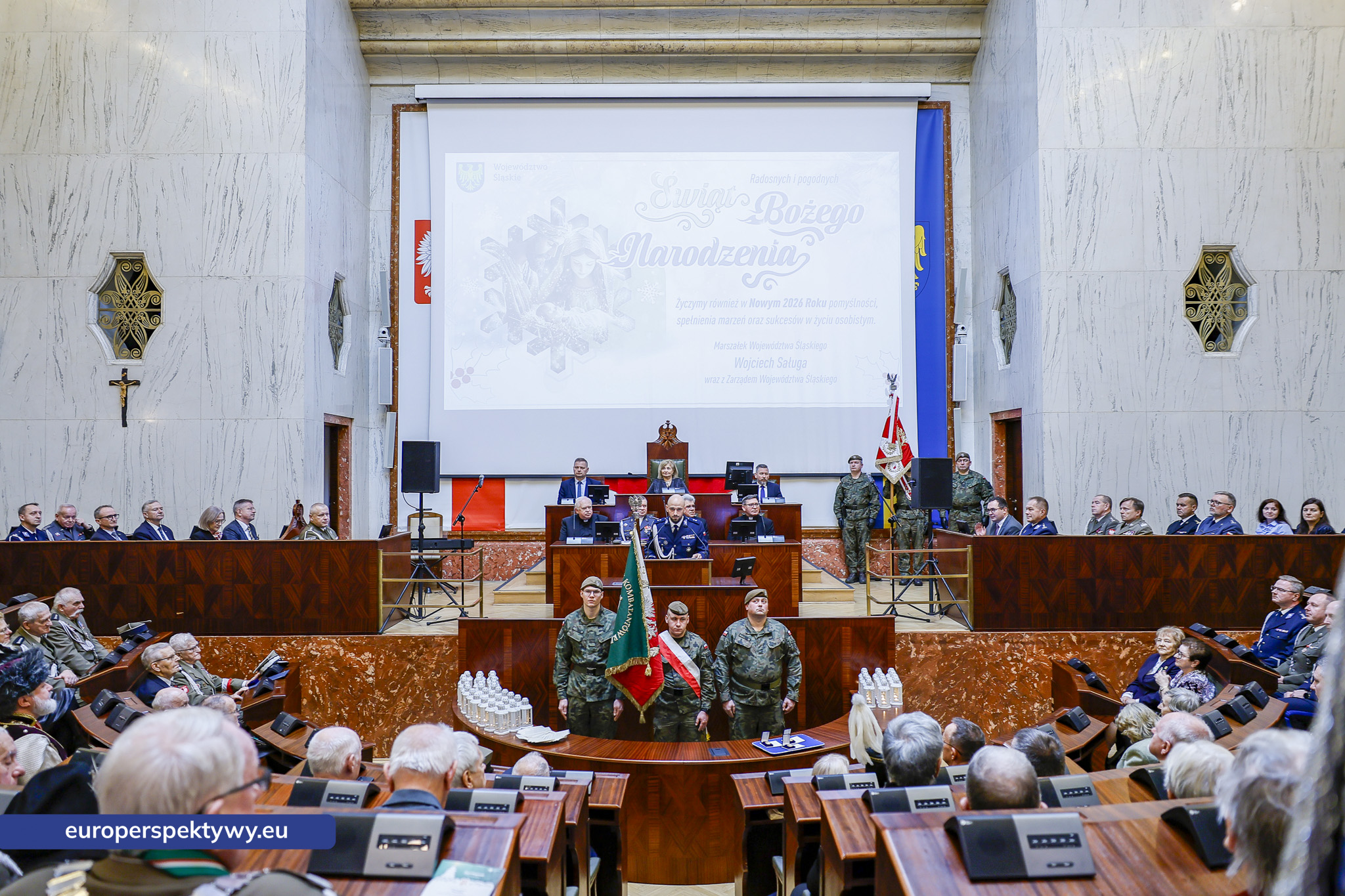 Betlejemskie Światełko Pokoju połączyło służby mundurowe i kombatantów na Śląsku-2 Europerspektywy Betlejemskie Światełko Pokoju połączyło służby mundurowe i kombatantów na Śląsku