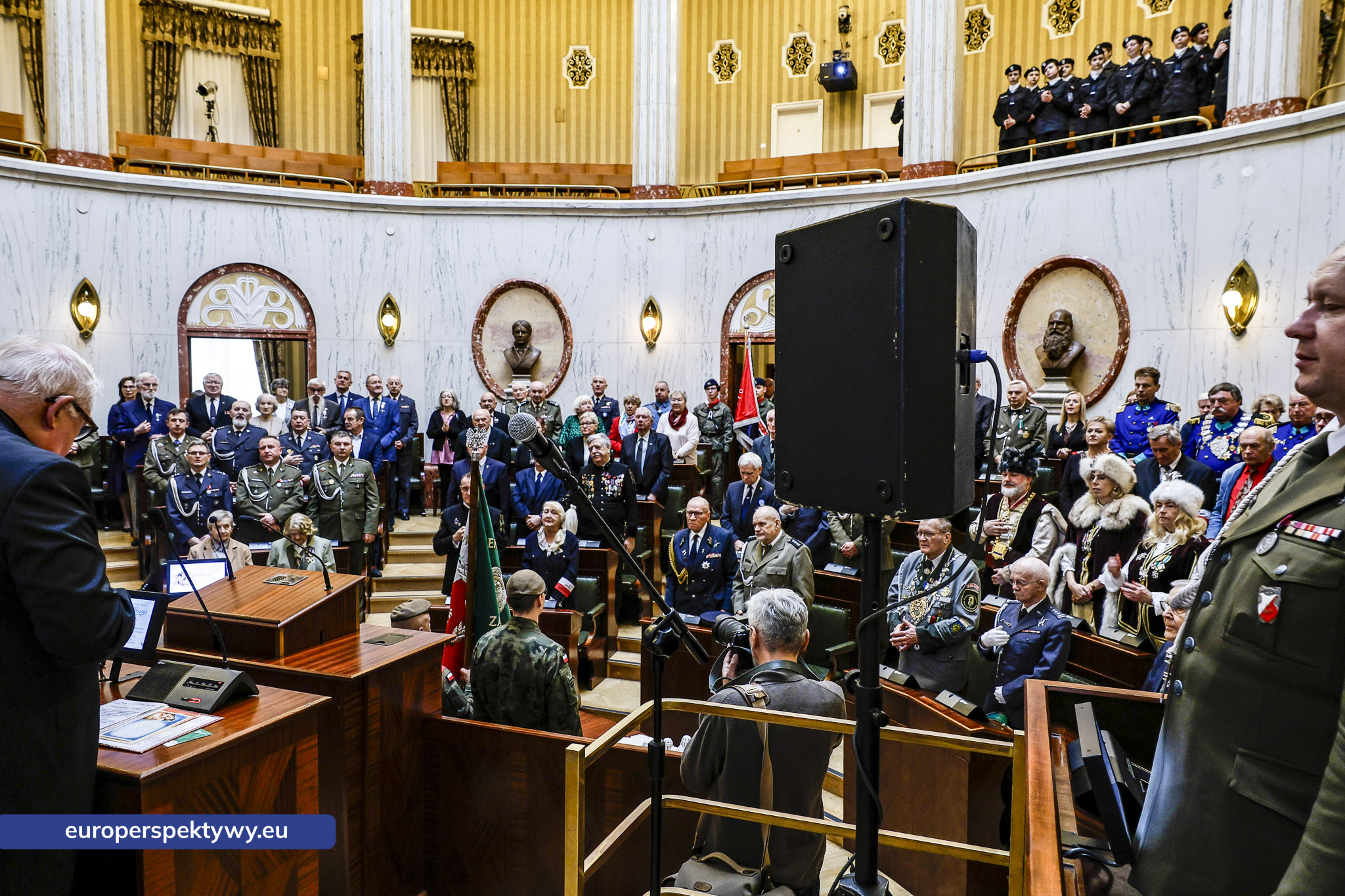 Betlejemskie Światełko Pokoju połączyło służby mundurowe i kombatantów na Śląsku-20 Europerspektywy Betlejemskie Światełko Pokoju połączyło służby mundurowe i kombatantów na Śląsku