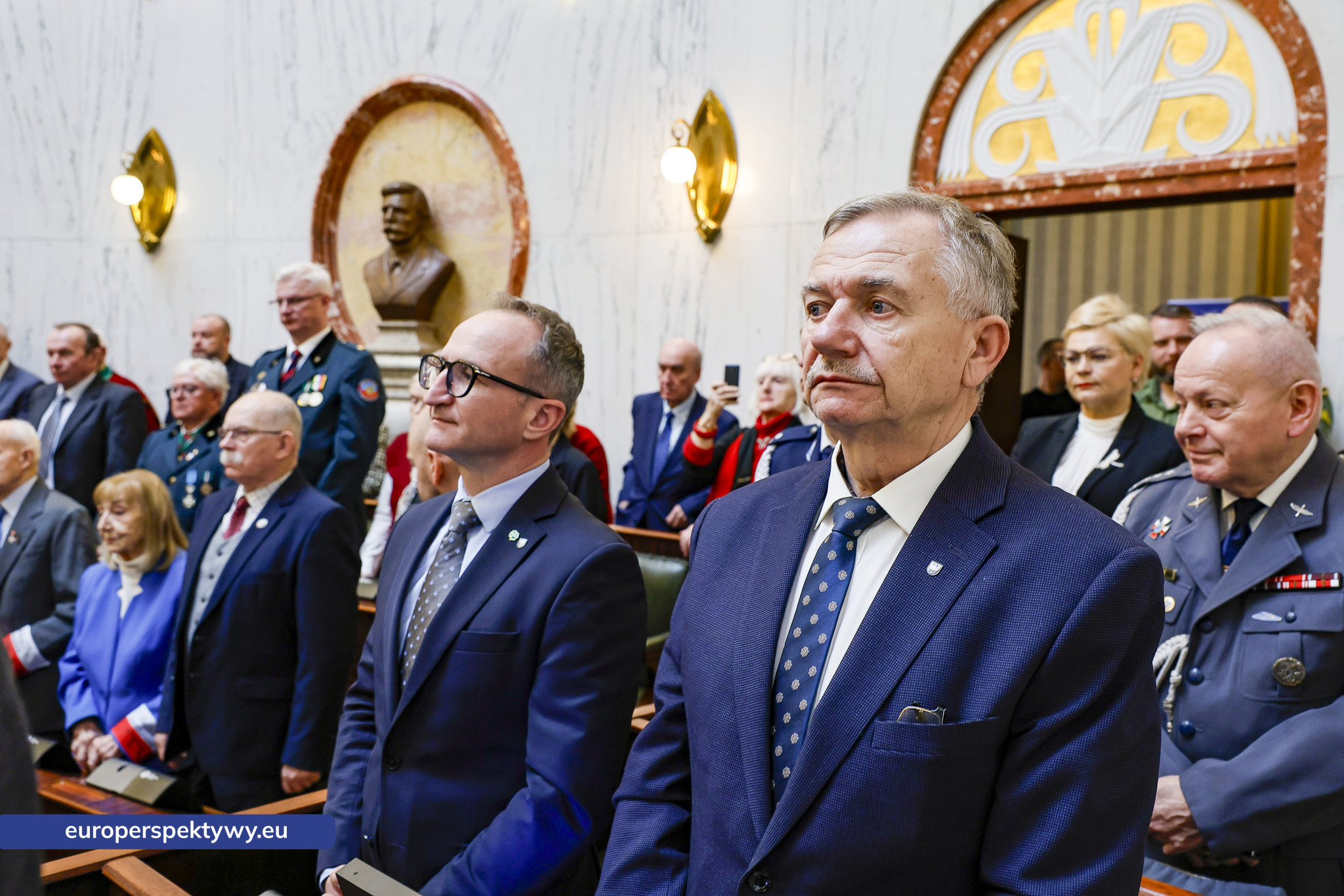 Betlejemskie Światełko Pokoju połączyło służby mundurowe i kombatantów na Śląsku-22 Europerspektywy Betlejemskie Światełko Pokoju połączyło służby mundurowe i kombatantów na Śląsku