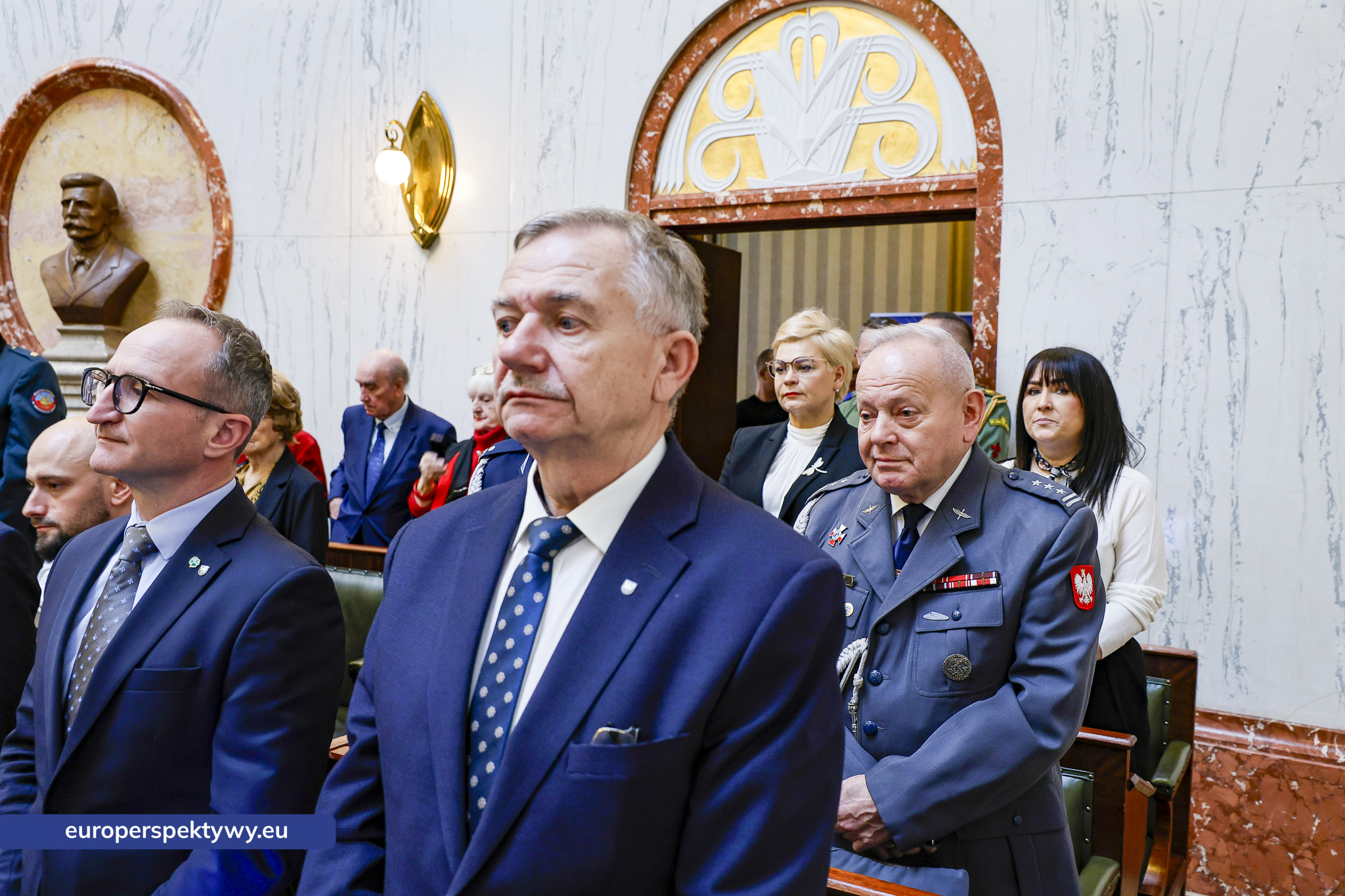 Betlejemskie Światełko Pokoju połączyło służby mundurowe i kombatantów na Śląsku-23 Europerspektywy Betlejemskie Światełko Pokoju połączyło służby mundurowe i kombatantów na Śląsku