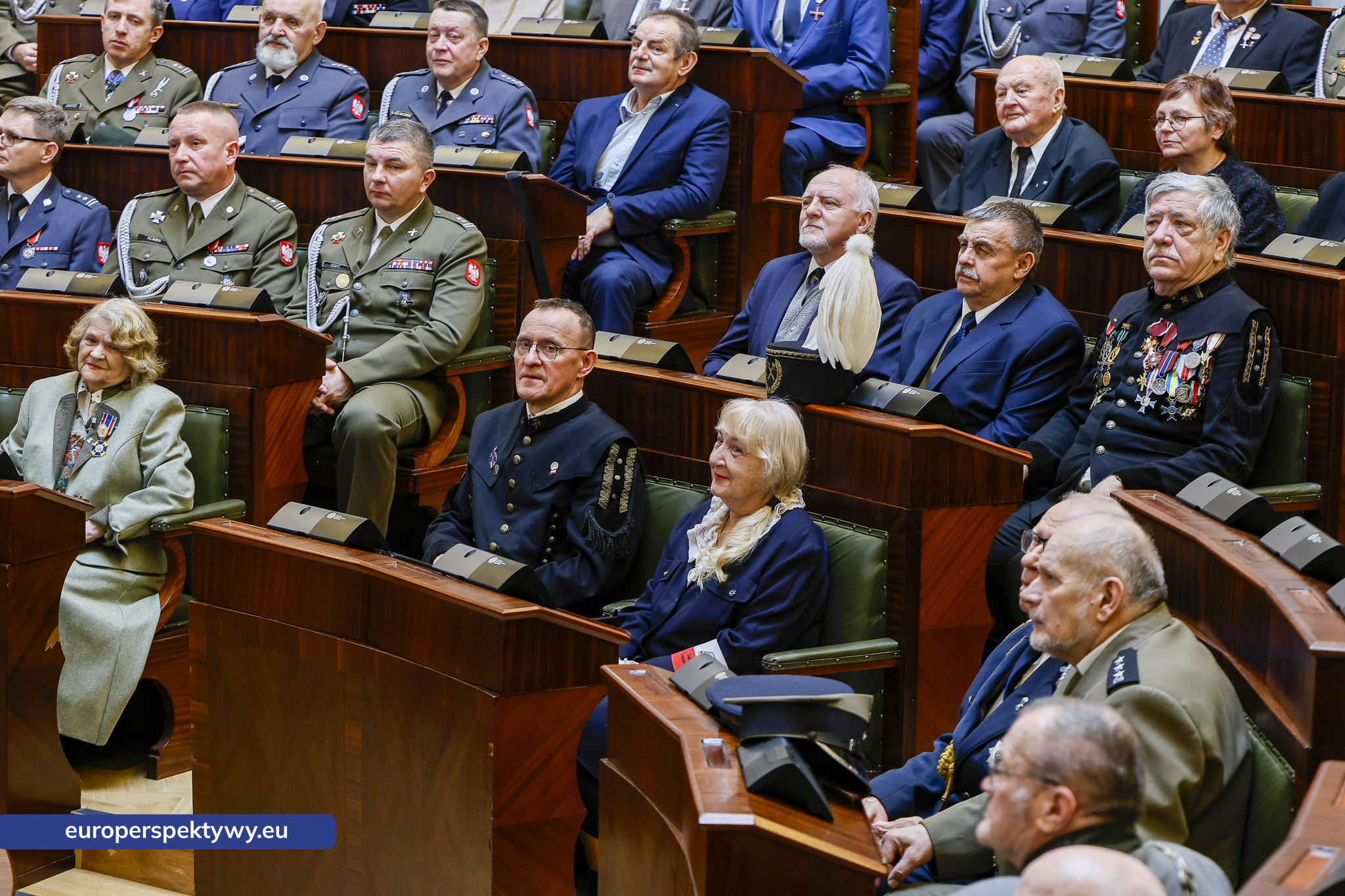 Betlejemskie Światełko Pokoju połączyło służby mundurowe i kombatantów na Śląsku-27 Europerspektywy Betlejemskie Światełko Pokoju połączyło służby mundurowe i kombatantów na Śląsku