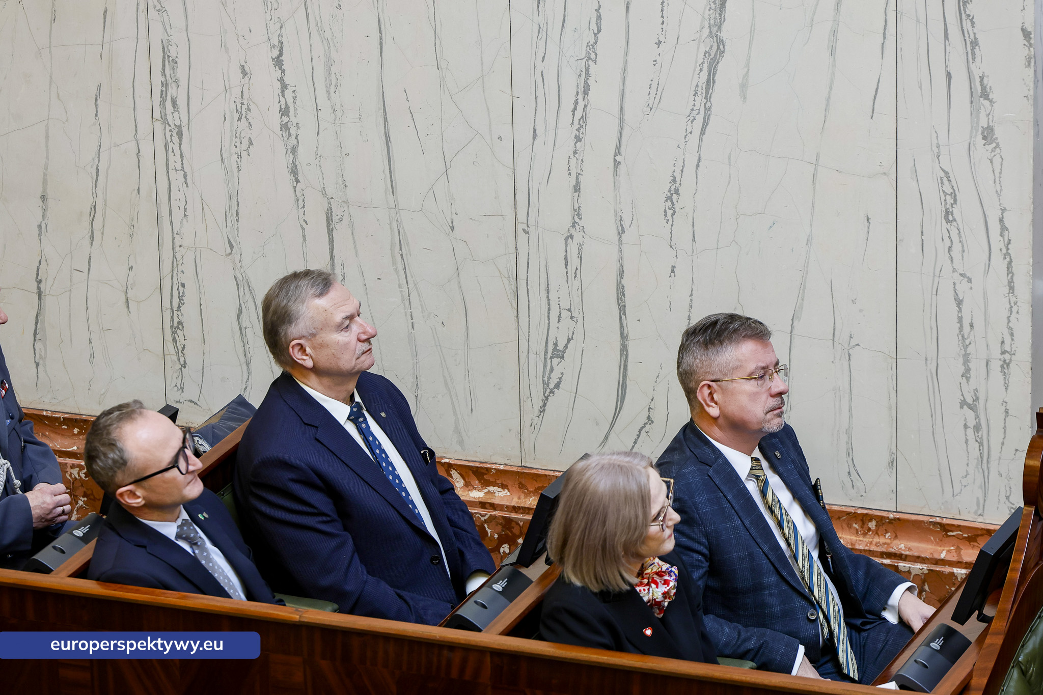 Betlejemskie Światełko Pokoju połączyło służby mundurowe i kombatantów na Śląsku-32 Europerspektywy Betlejemskie Światełko Pokoju połączyło służby mundurowe i kombatantów na Śląsku