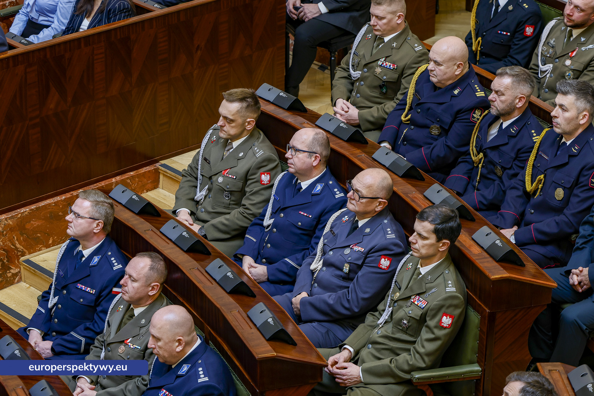 Betlejemskie Światełko Pokoju połączyło służby mundurowe i kombatantów na Śląsku-44 Europerspektywy Betlejemskie Światełko Pokoju połączyło służby mundurowe i kombatantów na Śląsku